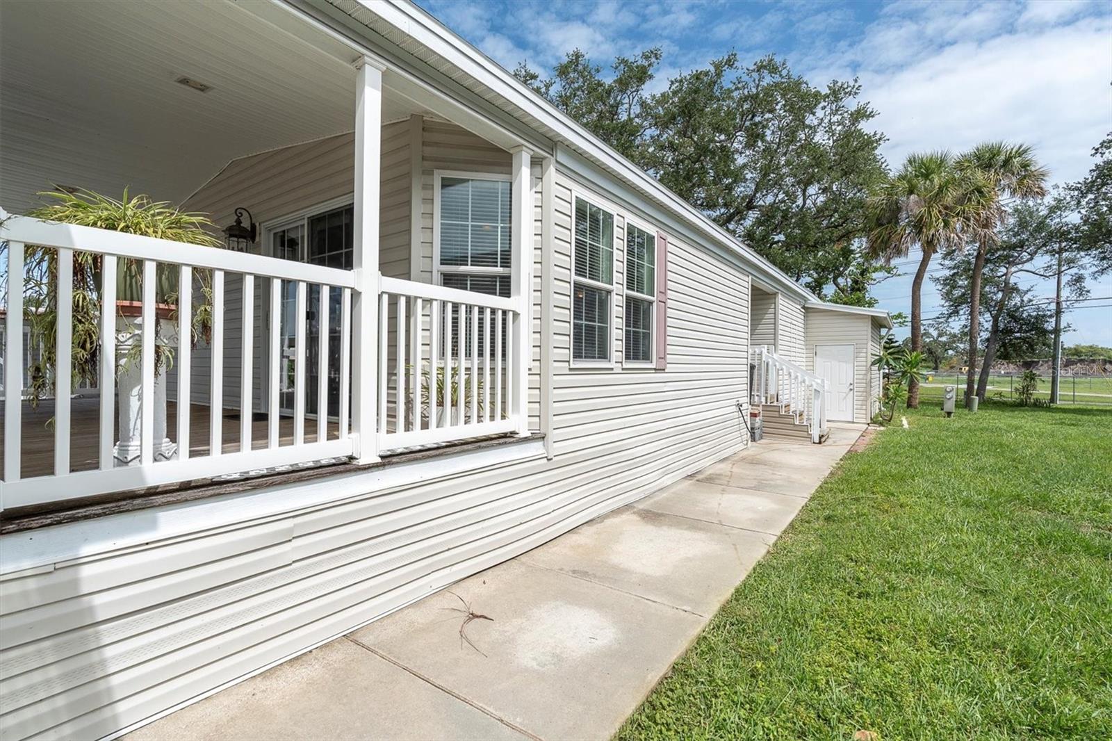 Image 4 of 64 For 9790 66th Street N 128
