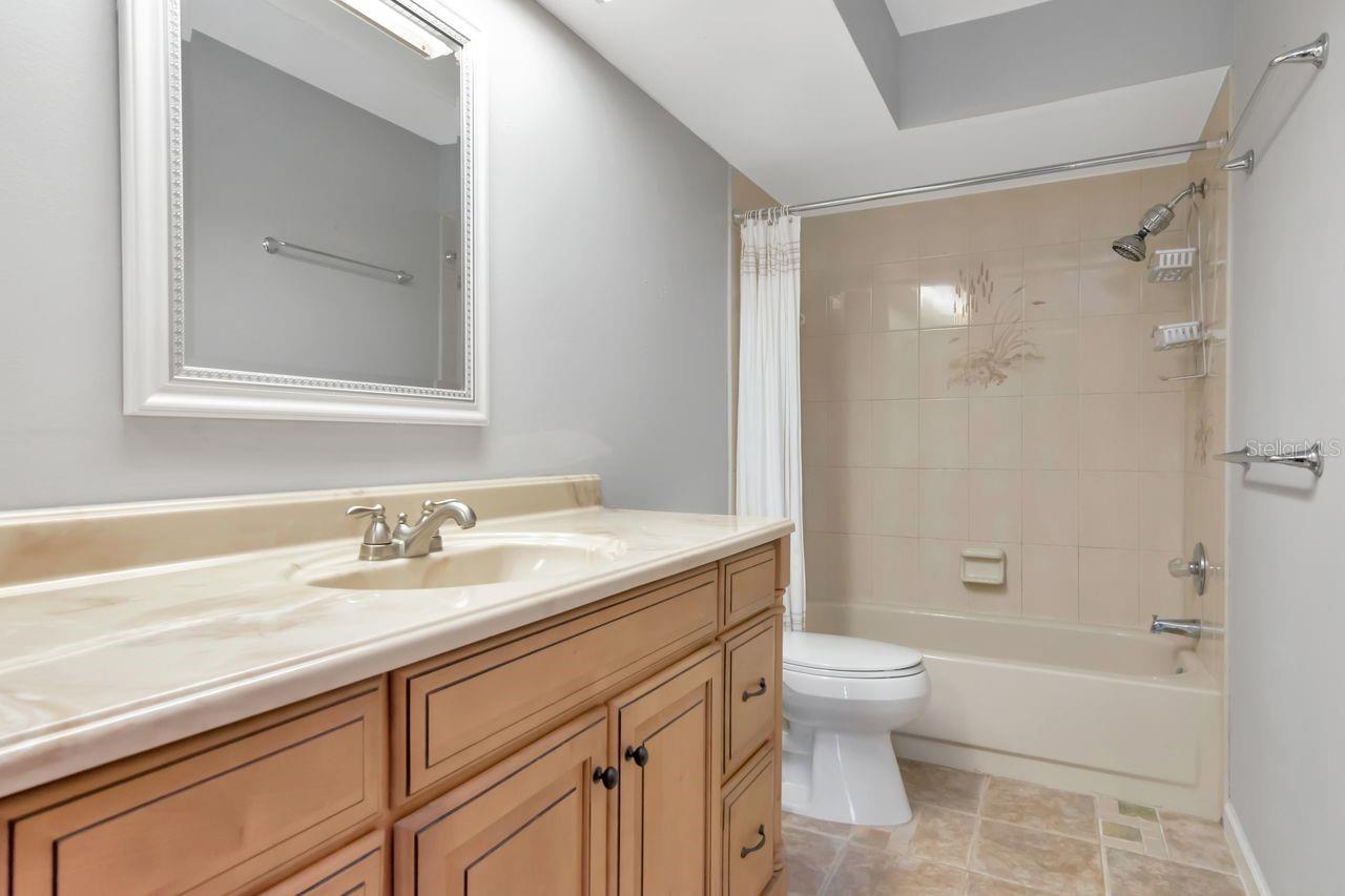 Image 13 of 31 For 9501 Alice Lane
