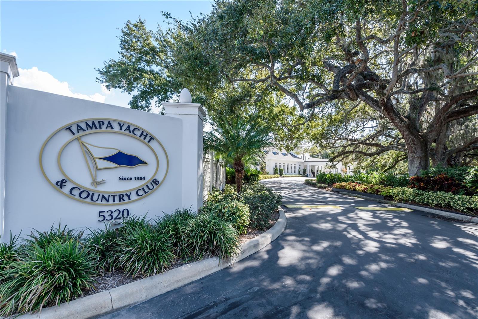 Image 33 of 39 For 6210 Bayshore Boulevard