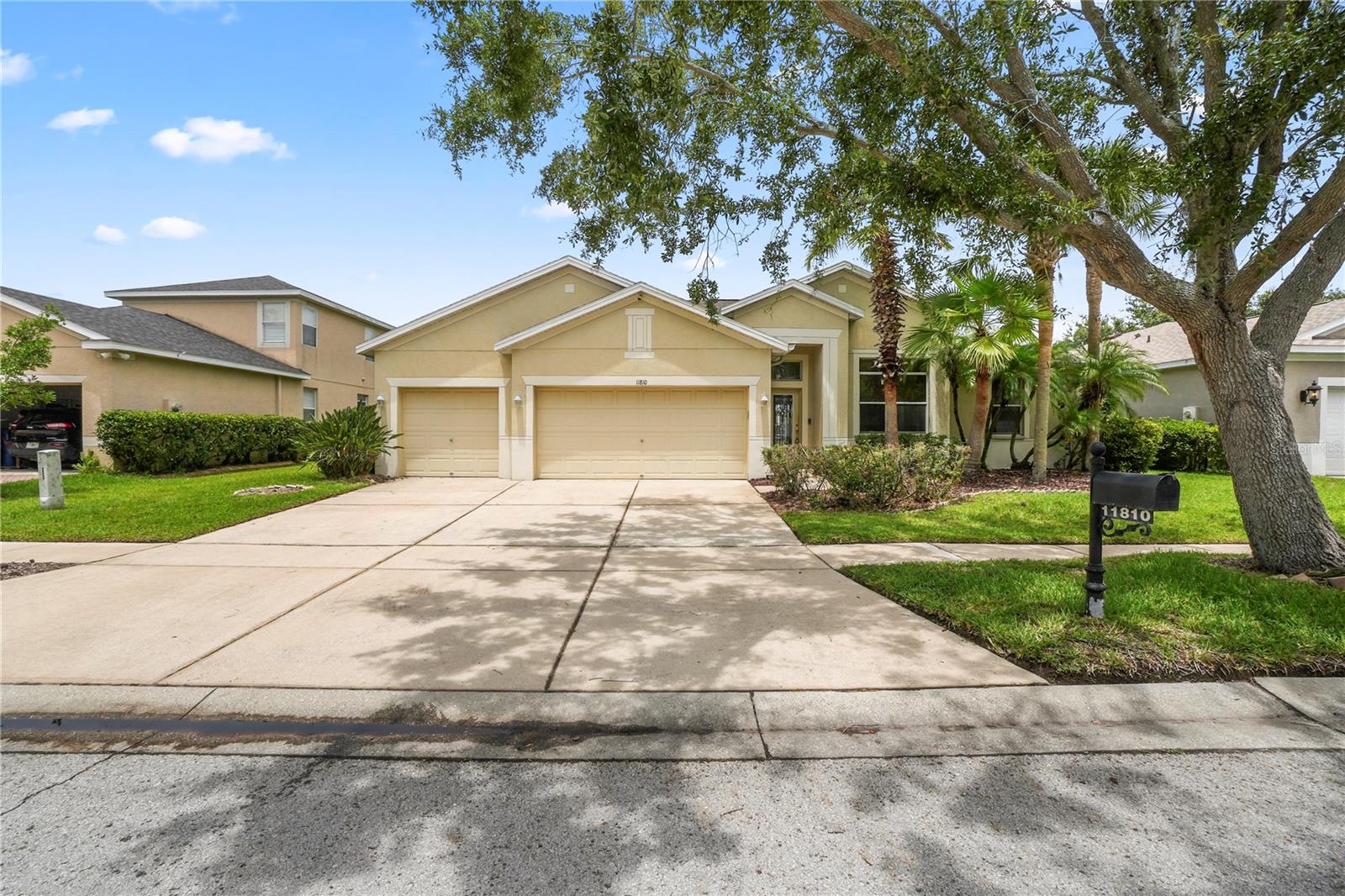 Details for 11810 Holly Creek Drive, RIVERVIEW, FL 33569