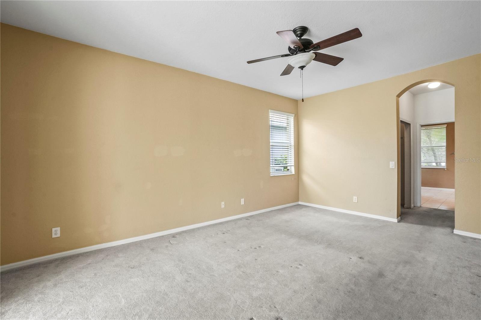 Image 24 of 48 For 11810 Holly Creek Drive