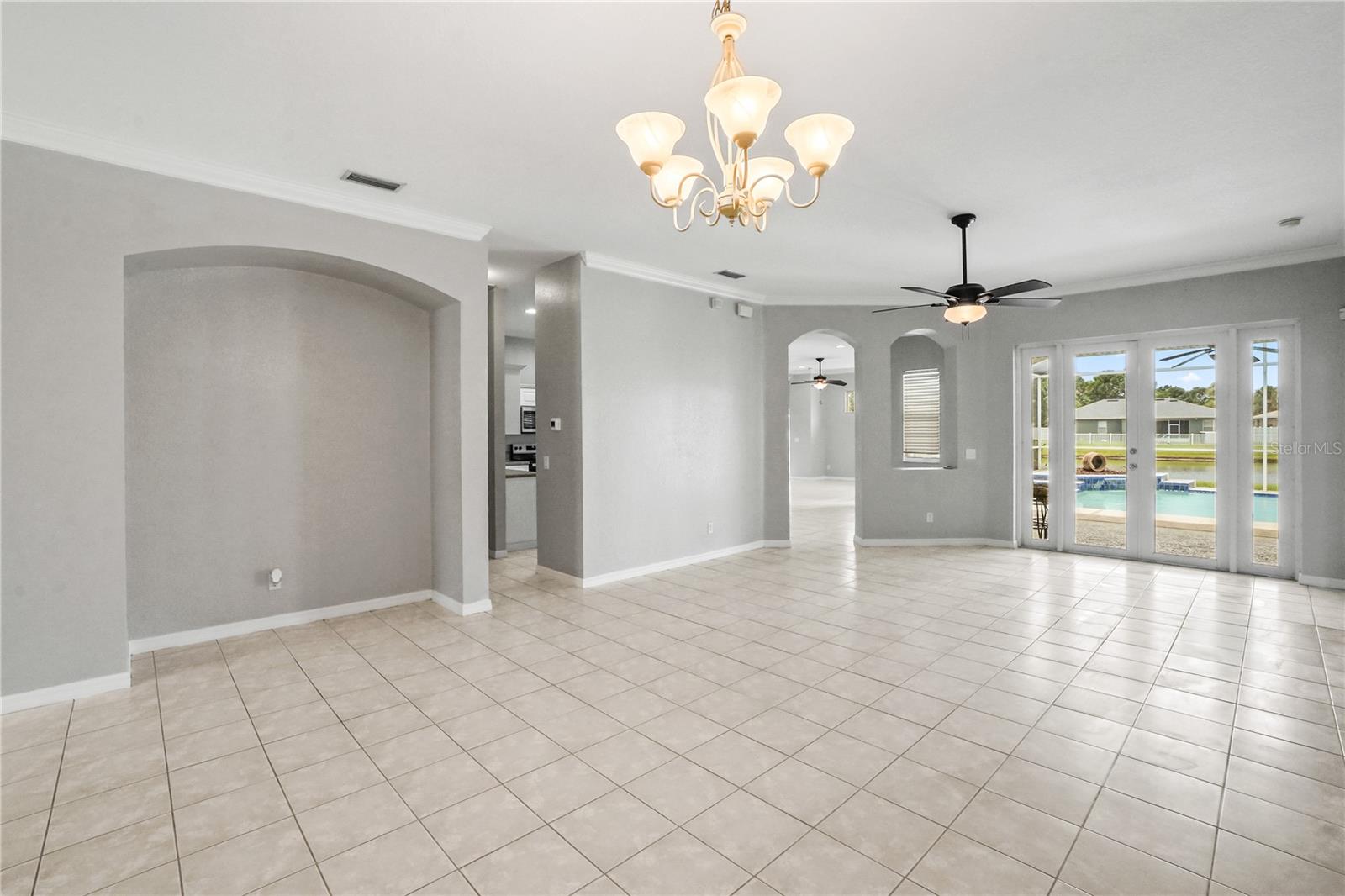 Image 3 of 48 For 11810 Holly Creek Drive
