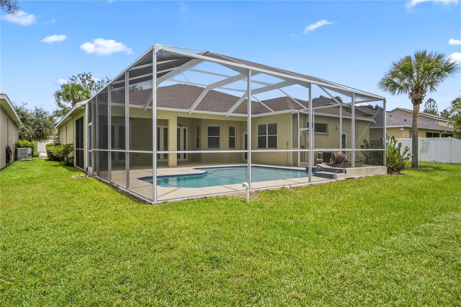Image 41 of 48 For 11810 Holly Creek Drive