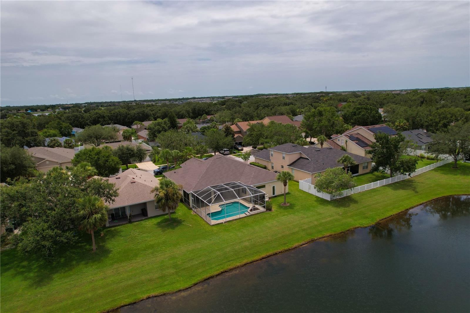 Image 43 of 48 For 11810 Holly Creek Drive