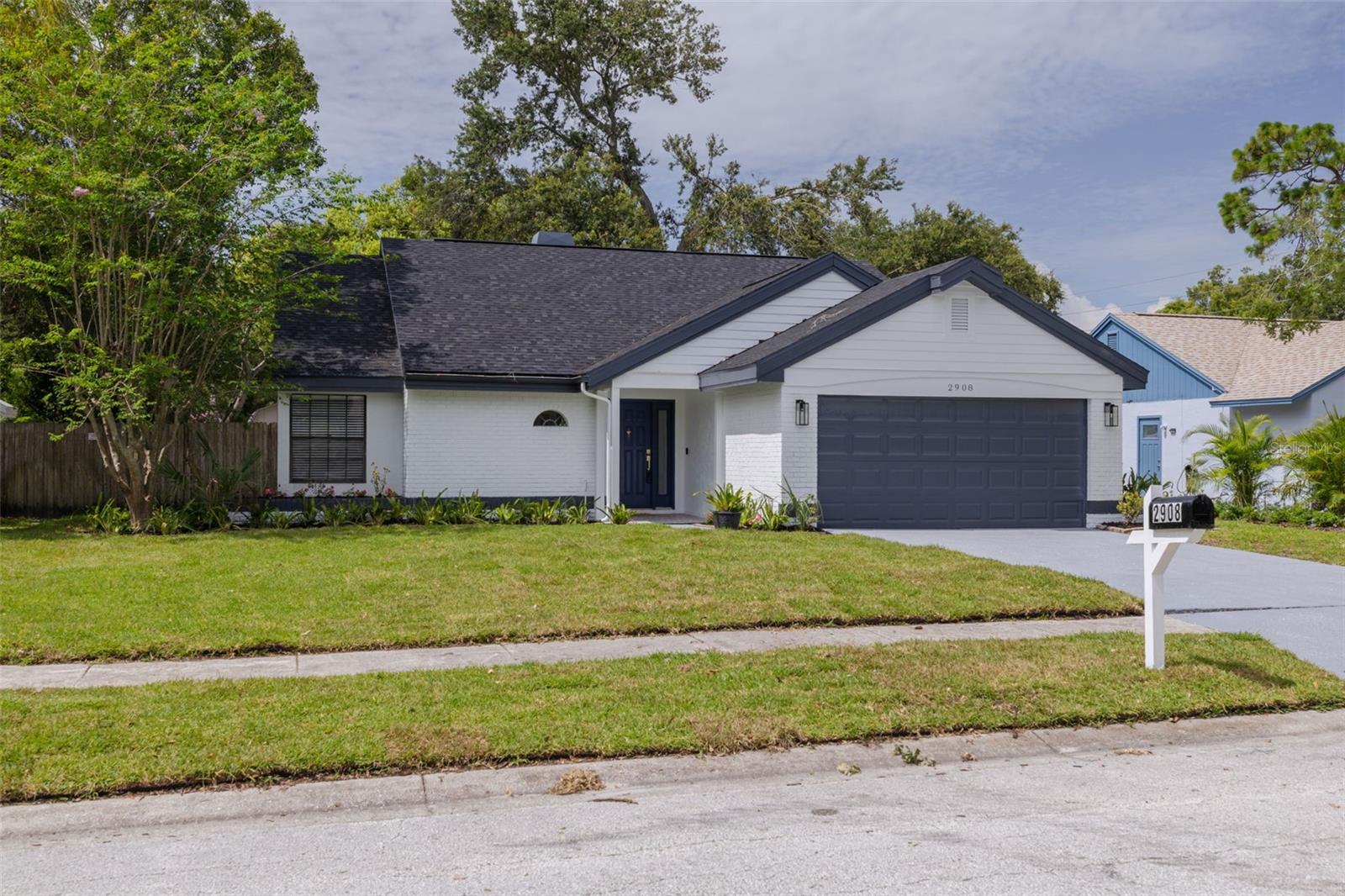 Image 2 of 28 For 2908 Longbrooke Way
