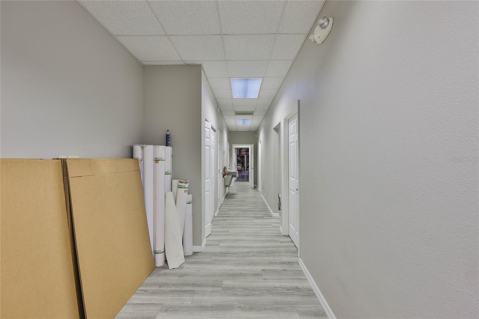 Image 33 of 49 For 11051 Challenger Avenue