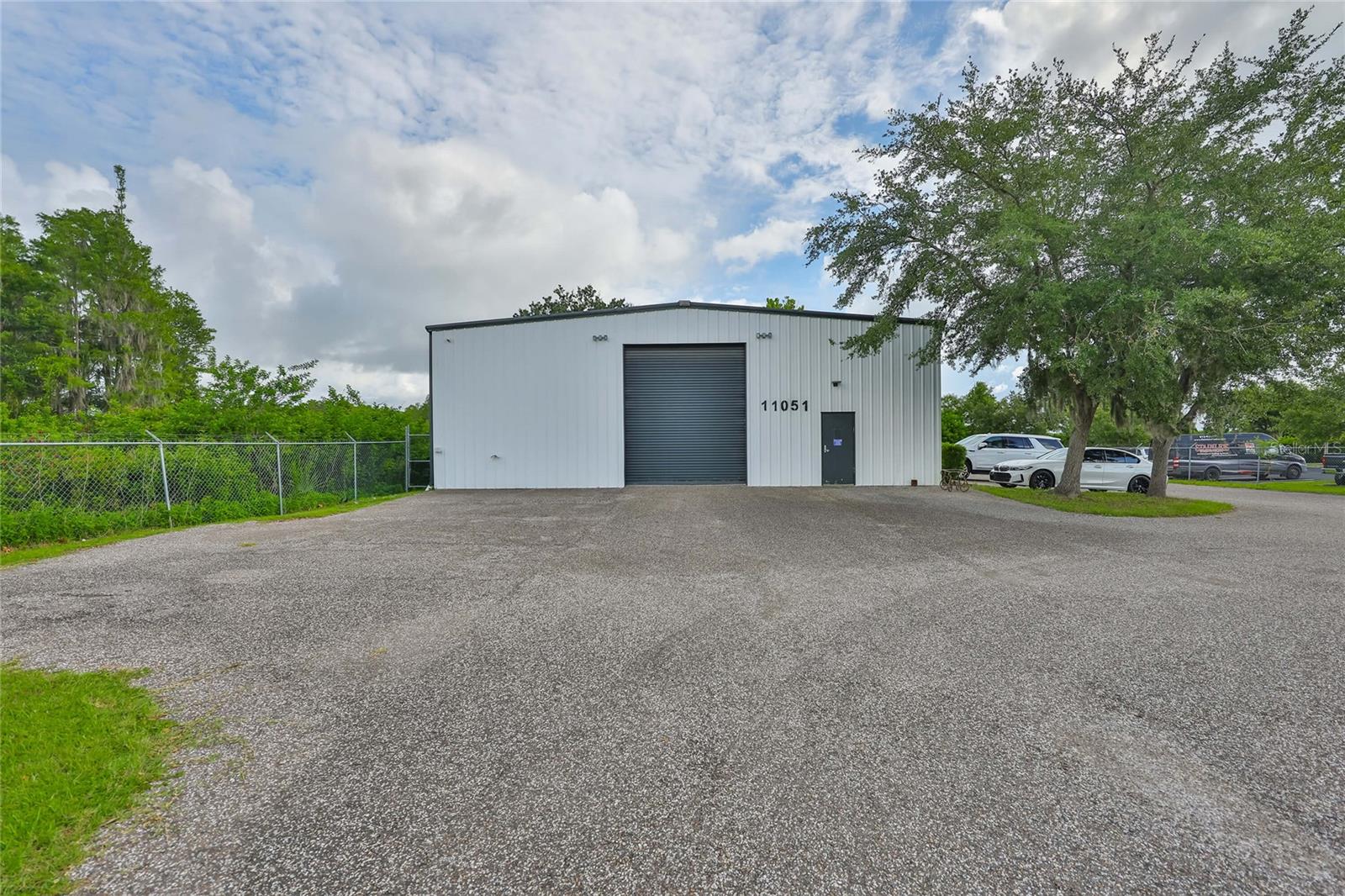 Image 6 of 49 For 11051 Challenger Avenue