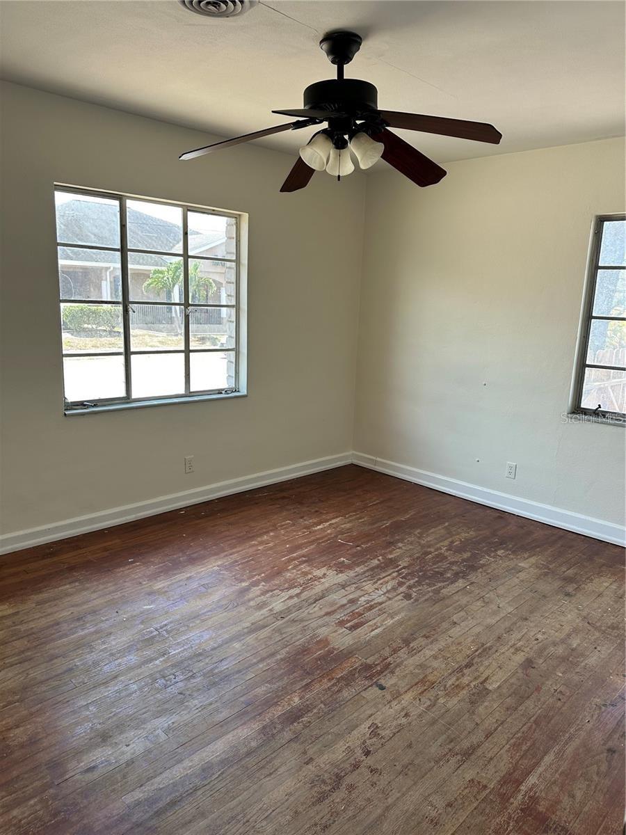 Image 7 of 9 For 6561 72nd Avenue N