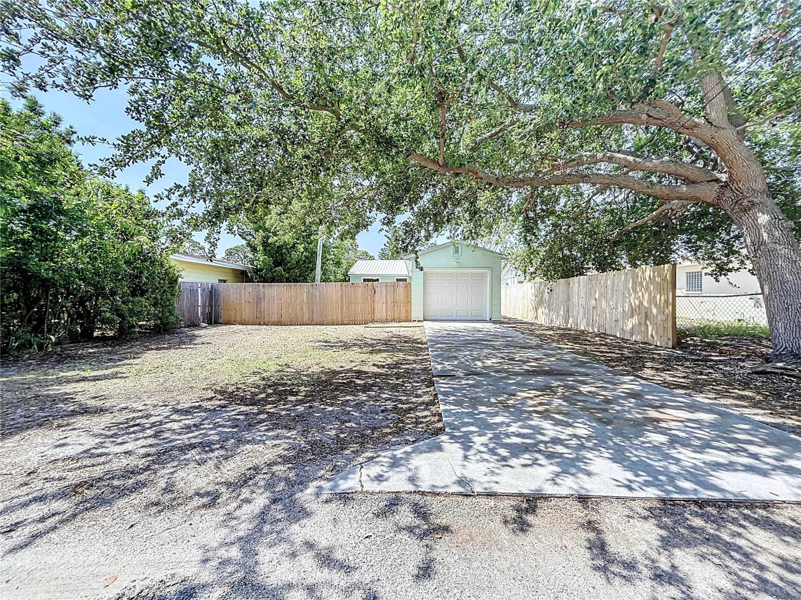 Image 19 of 19 For 627 64th Avenue S