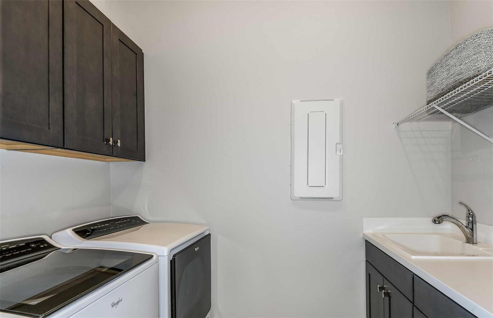 Image 14 of 33 For 5339 87th Terrace