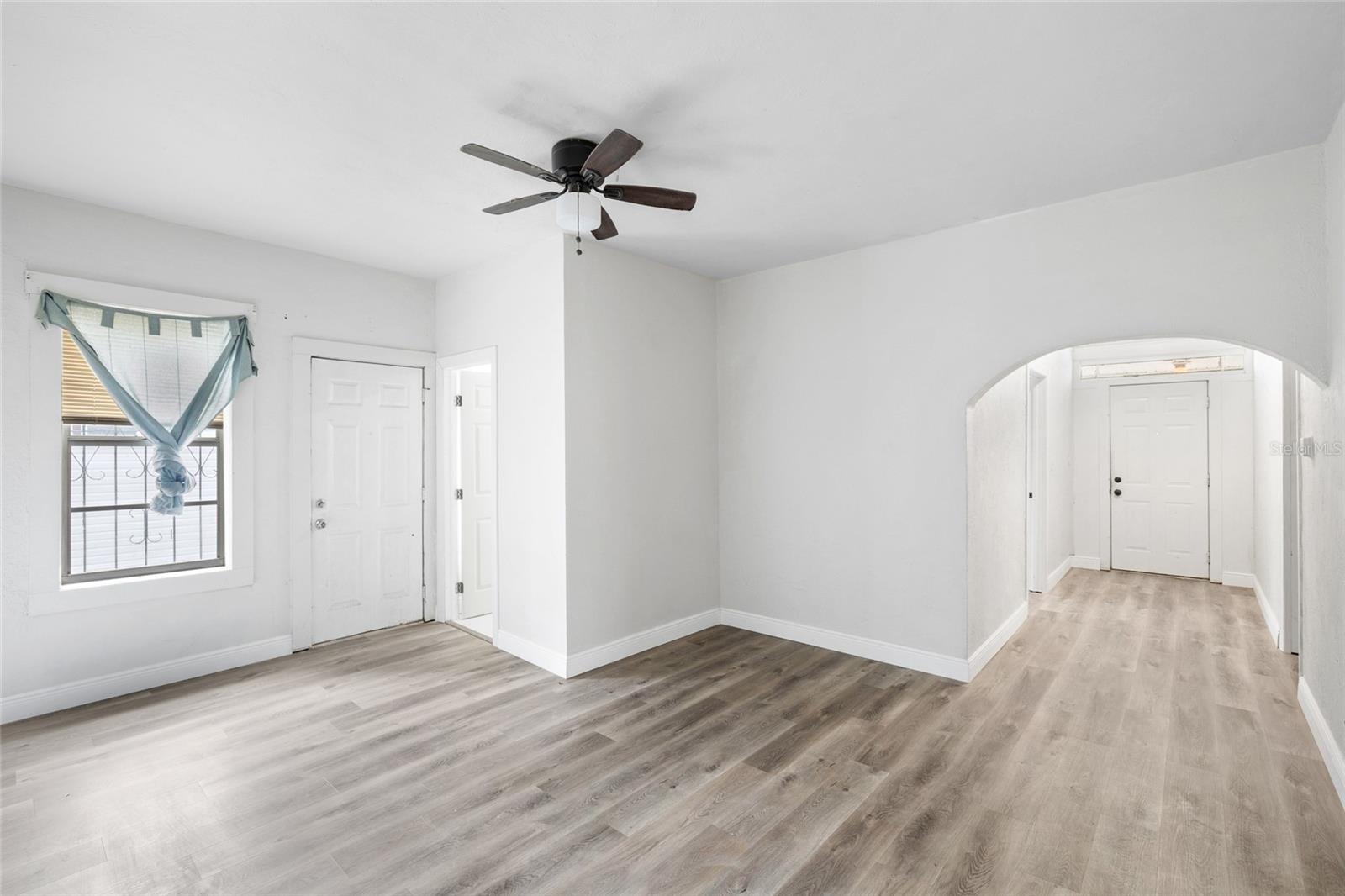 Image 20 of 27 For 3105 16th Street