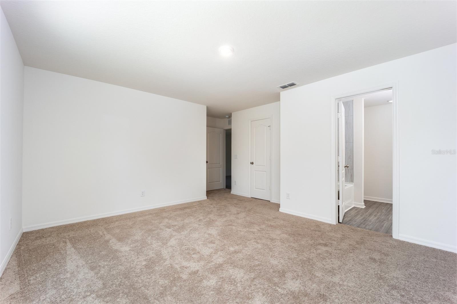 Image 11 of 22 For 3187 Seville Street