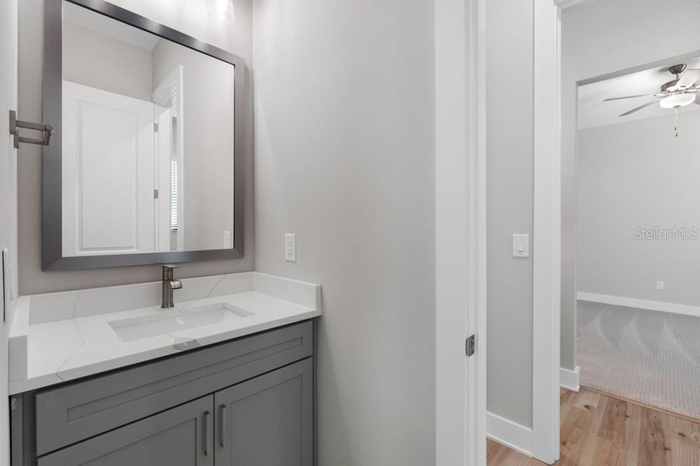 Listing photo id 8 for 13239 Oldenburg Drive