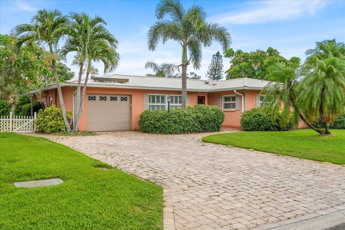 Details for 13789 Montego Drive, SEMINOLE, FL 33776