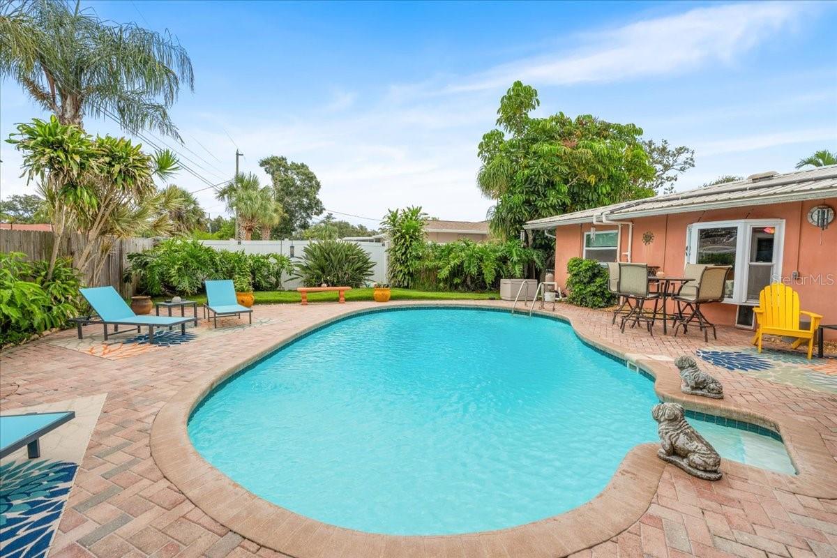 Image 31 of 46 For 13789 Montego Drive