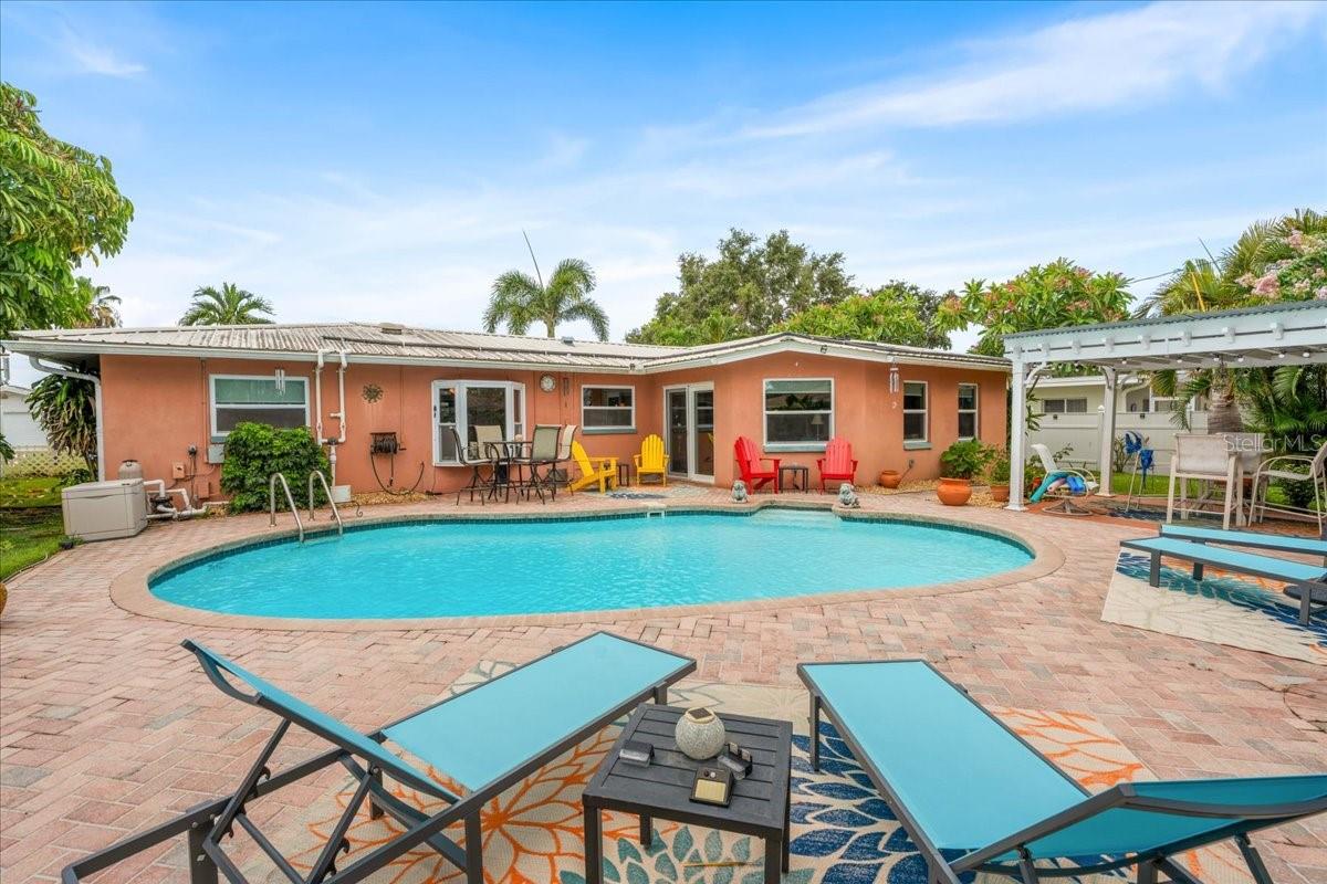 Image 33 of 46 For 13789 Montego Drive