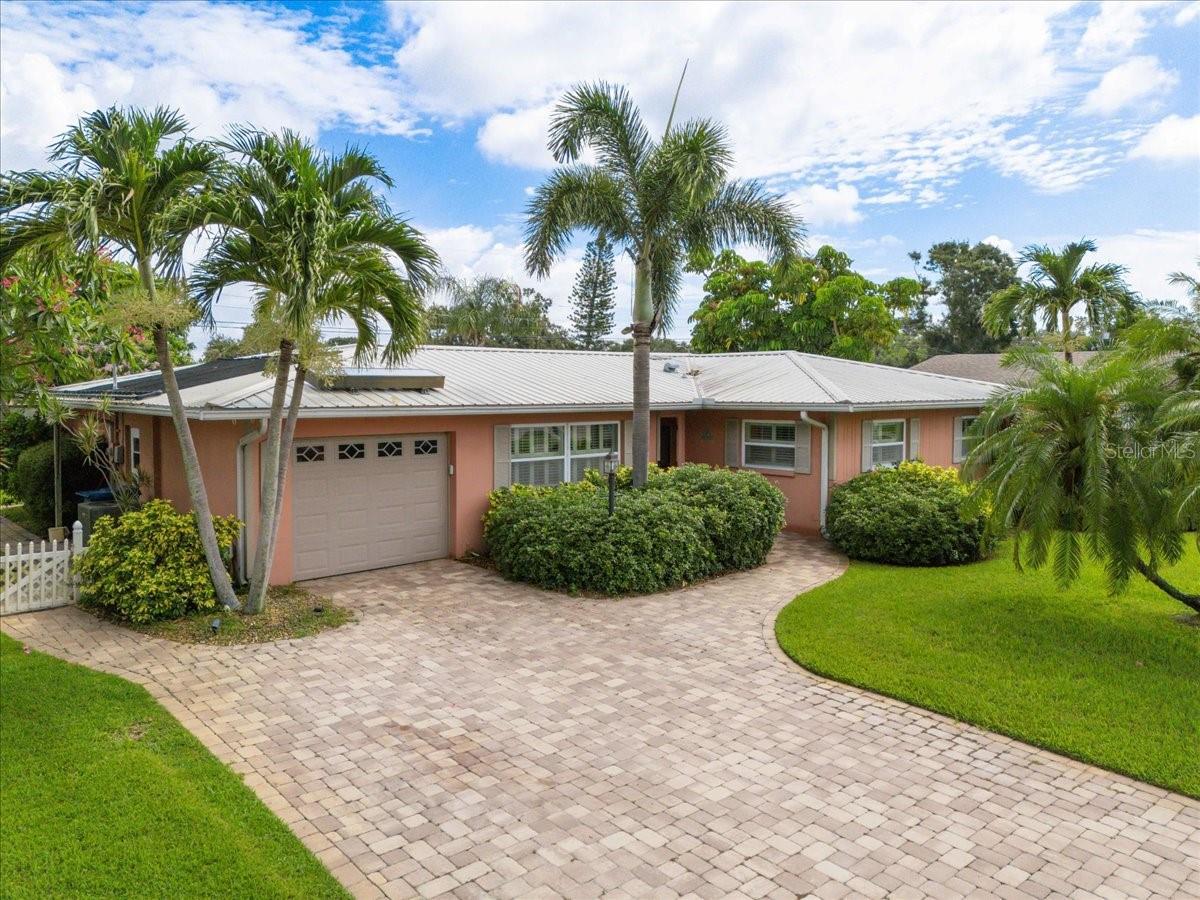 Image 36 of 46 For 13789 Montego Drive