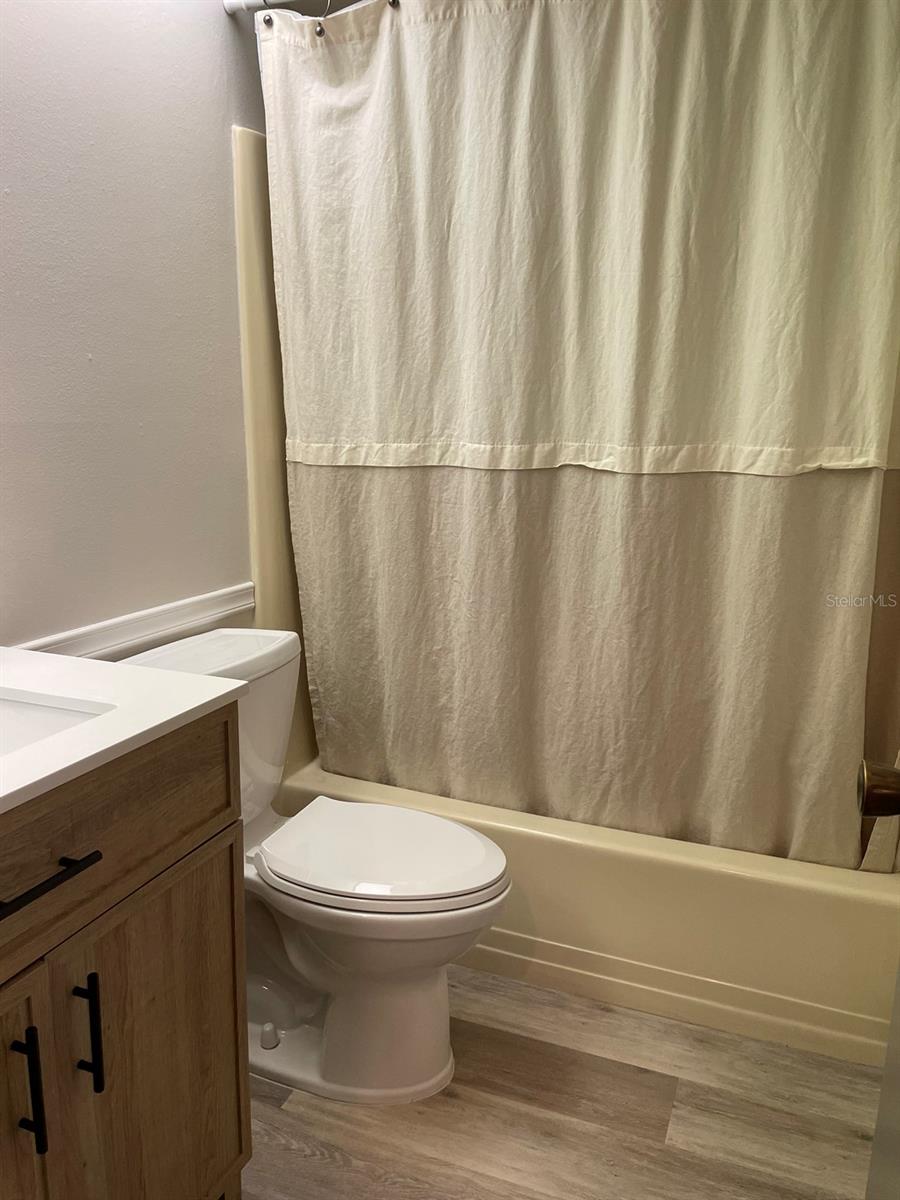 Image 6 of 13 For 3610 54th Street W B8