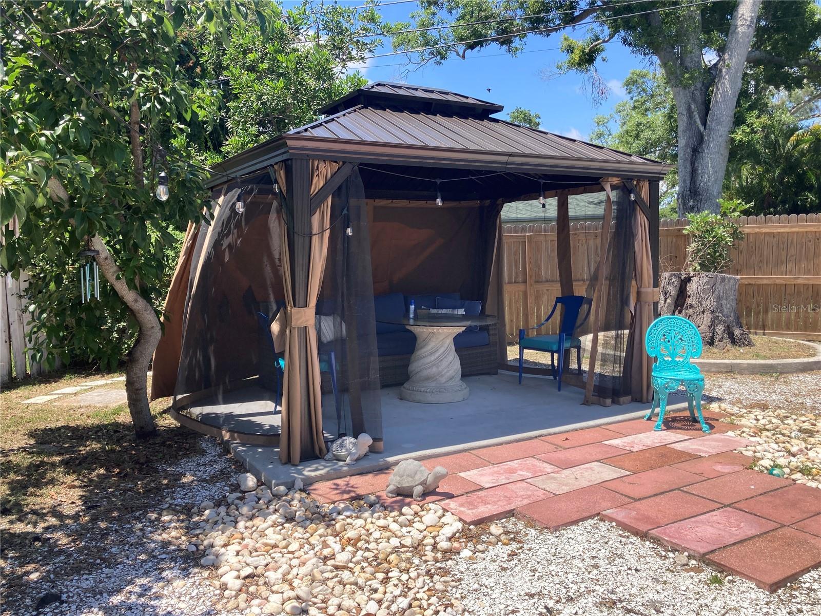 Image 5 of 25 For 2475 47th Street S