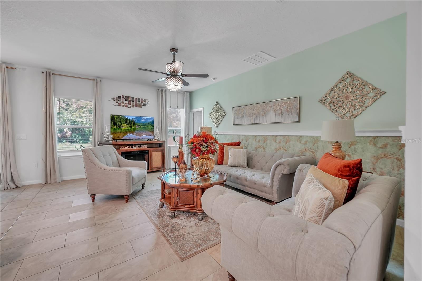 Image 10 of 54 For 289 Siesta Vista Court