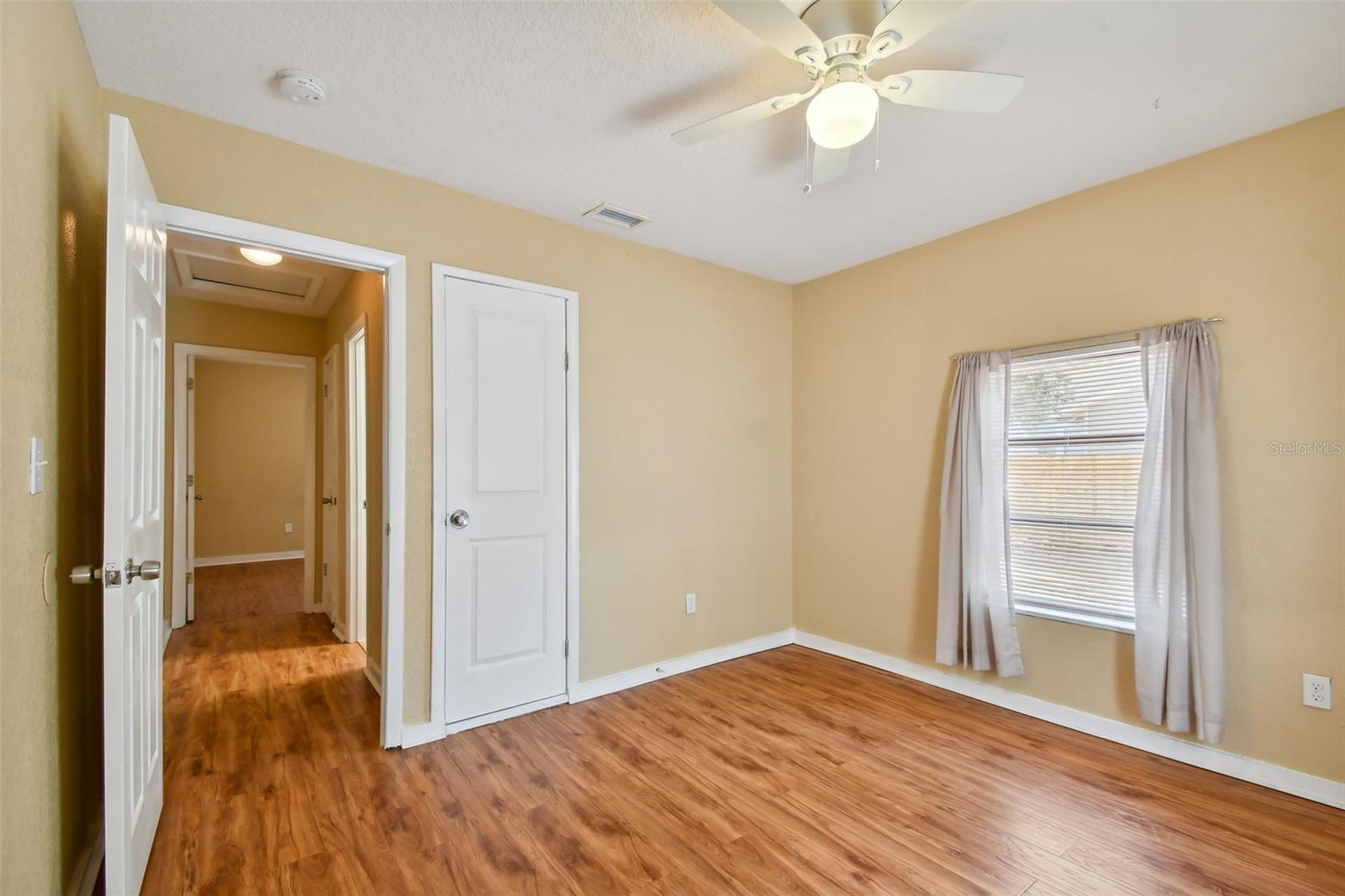 Image 42 of 72 For 2026 Auburn Street S