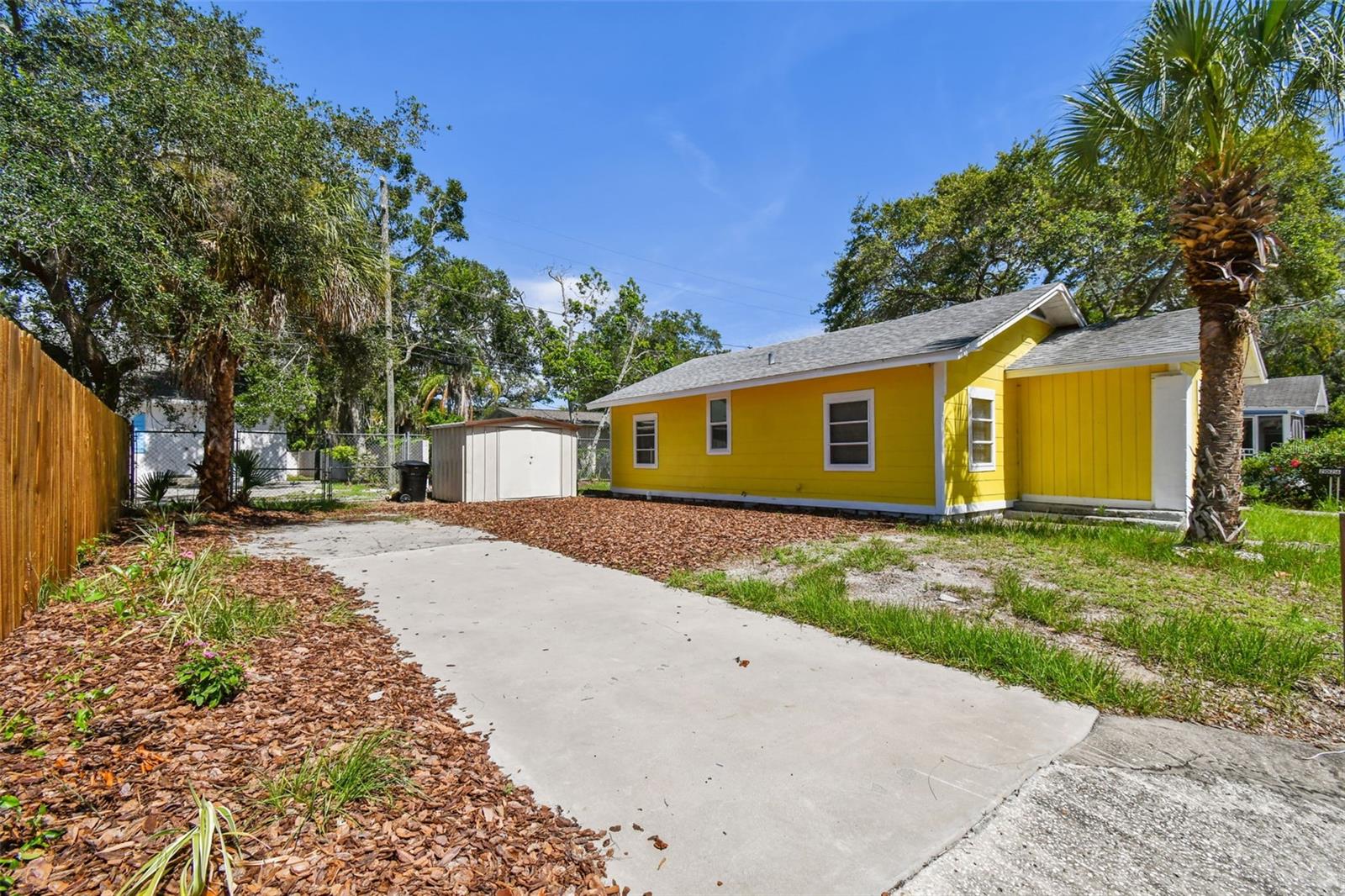 Image 63 of 72 For 2026 Auburn Street S