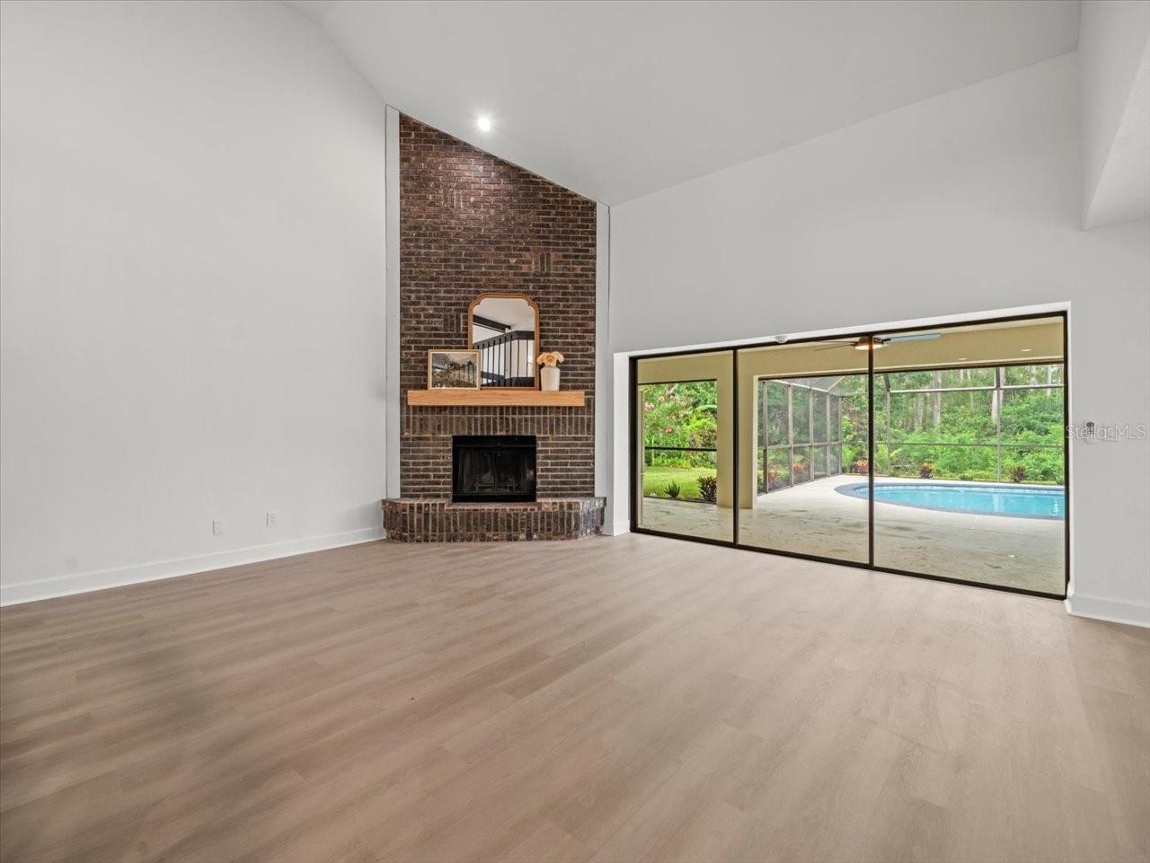 Image 19 of 48 For 3334 Westmoreland Drive
