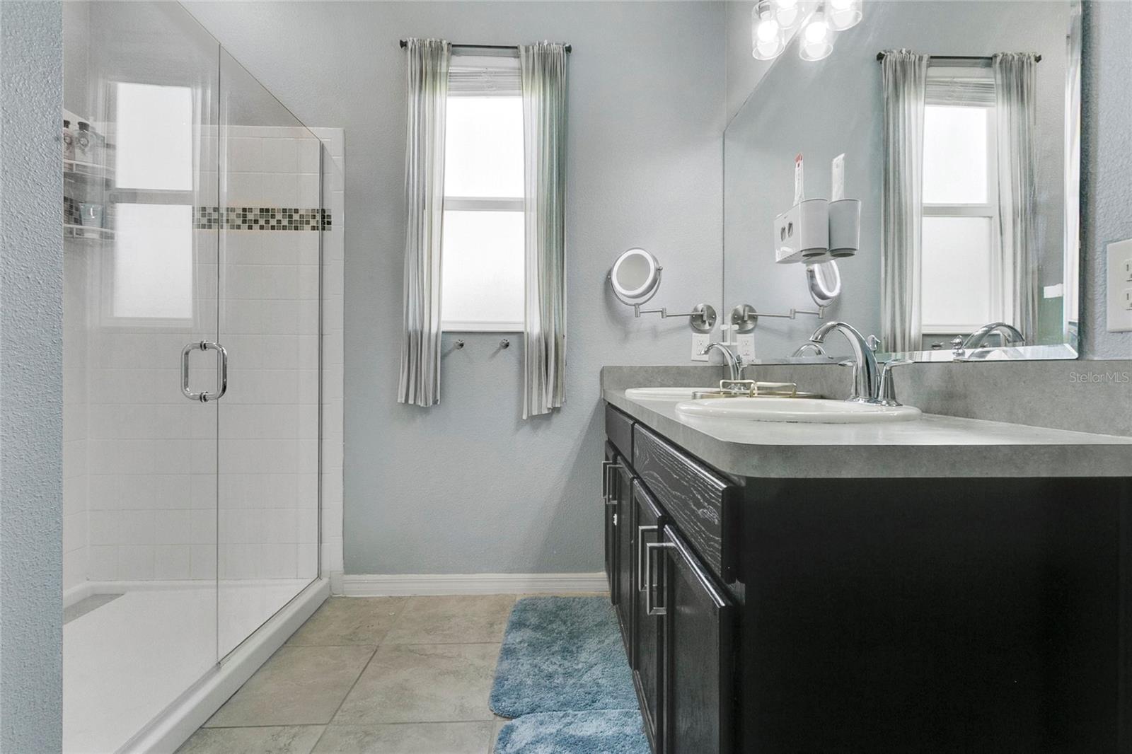 Image 14 of 35 For 356 Irving Bend Drive