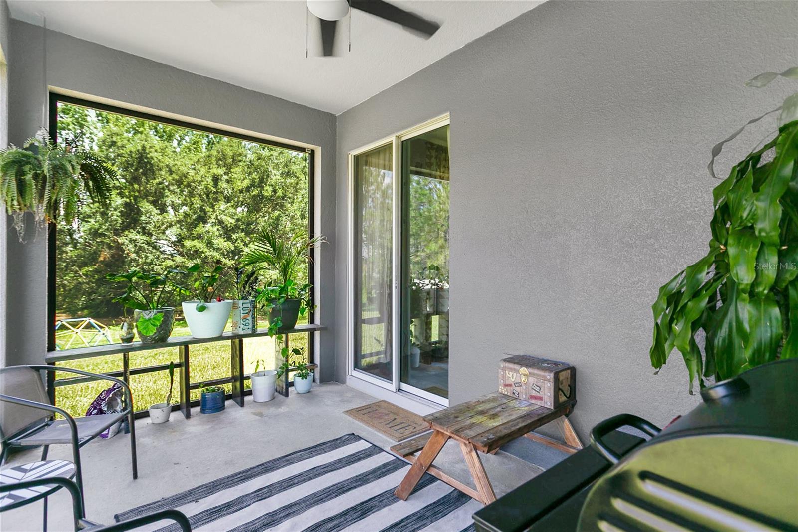 Image 18 of 35 For 356 Irving Bend Drive