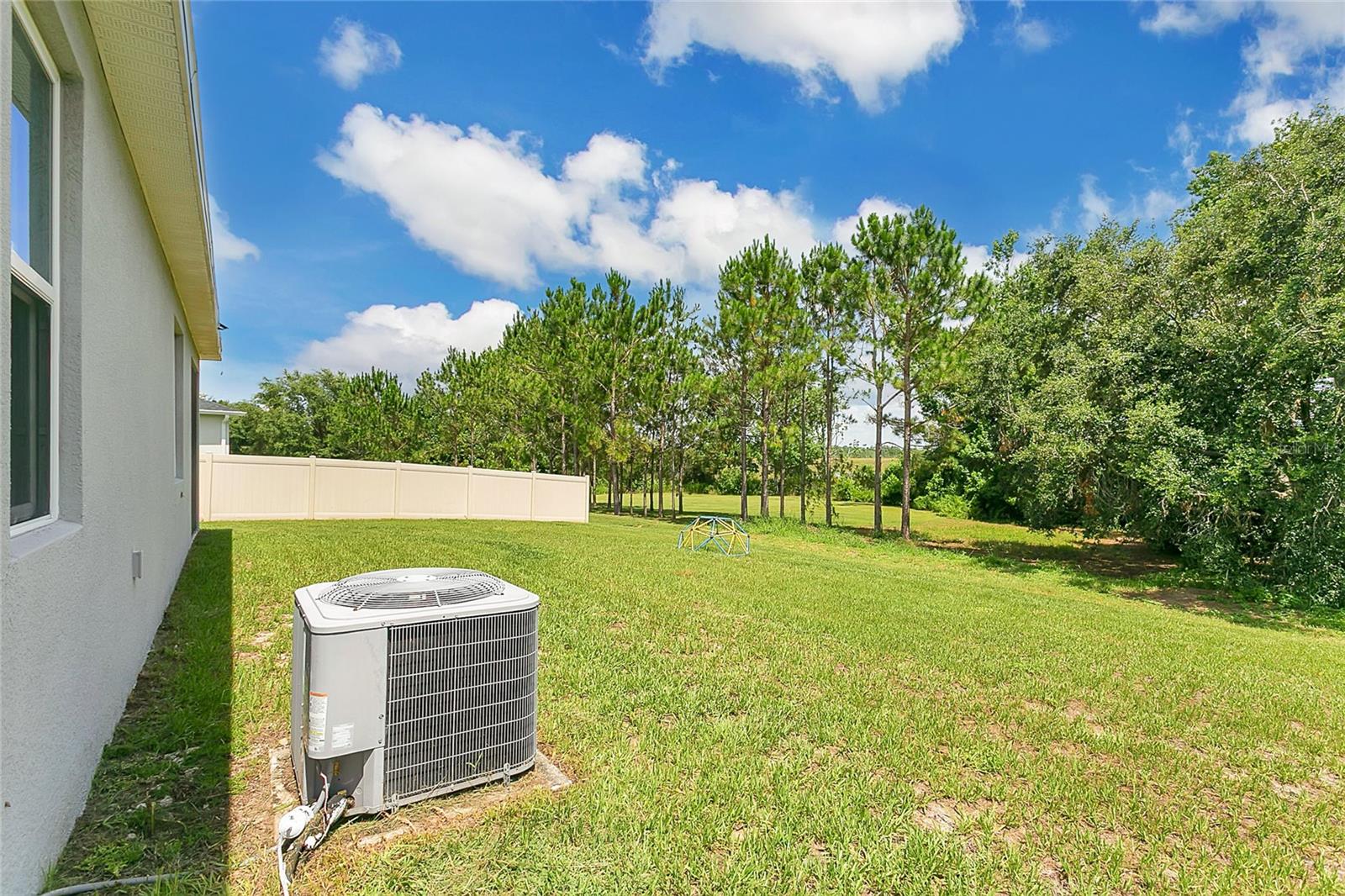 Image 19 of 35 For 356 Irving Bend Drive