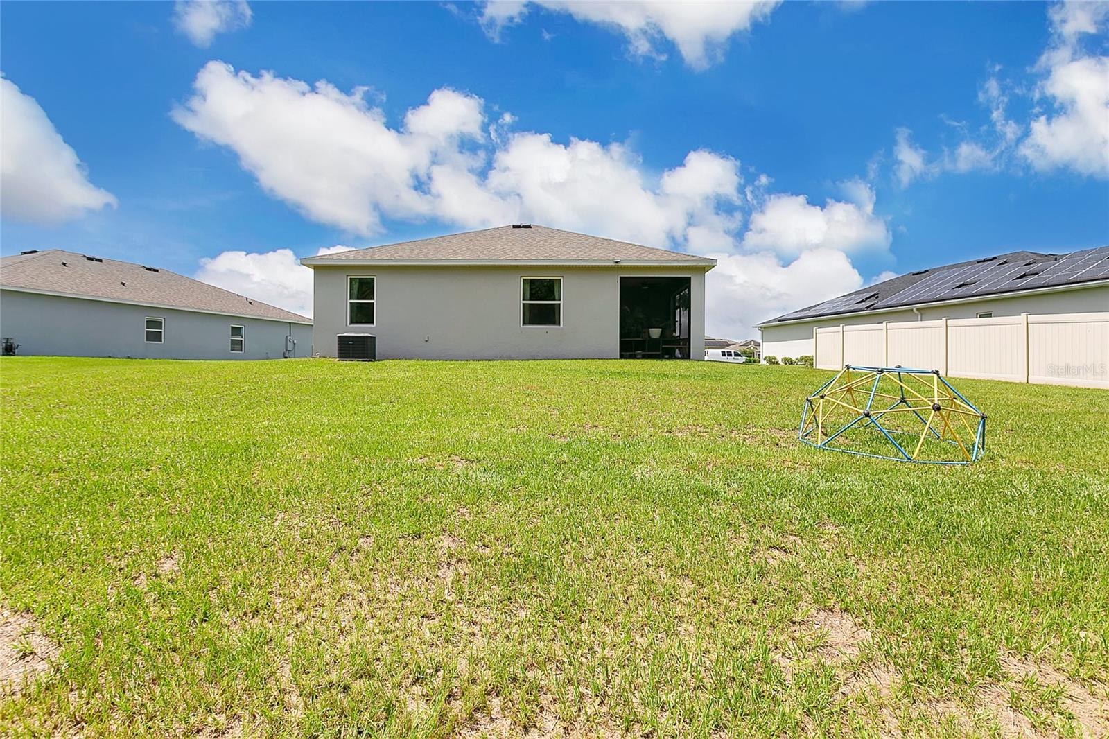 Image 21 of 35 For 356 Irving Bend Drive