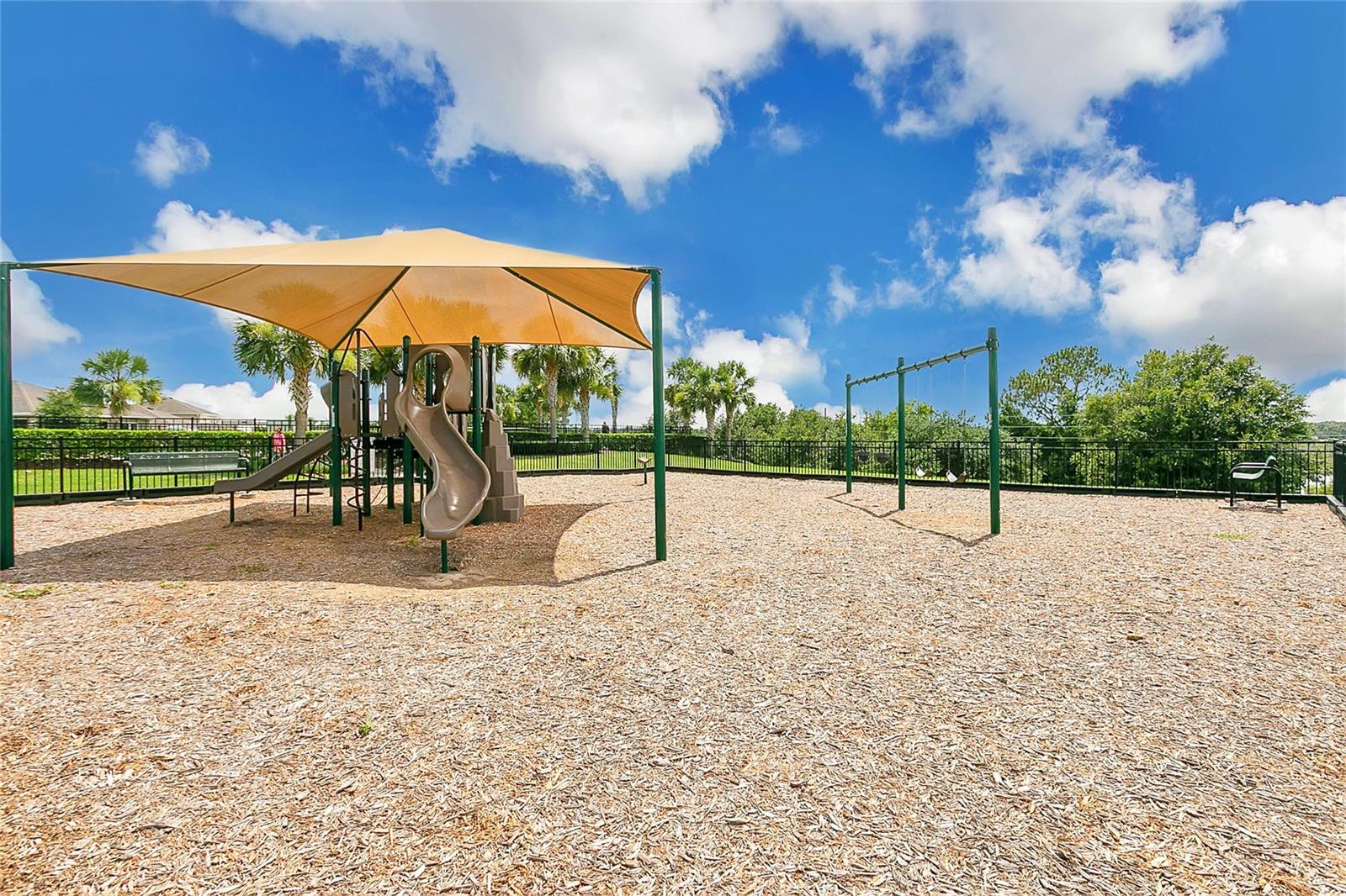 Image 26 of 35 For 356 Irving Bend Drive