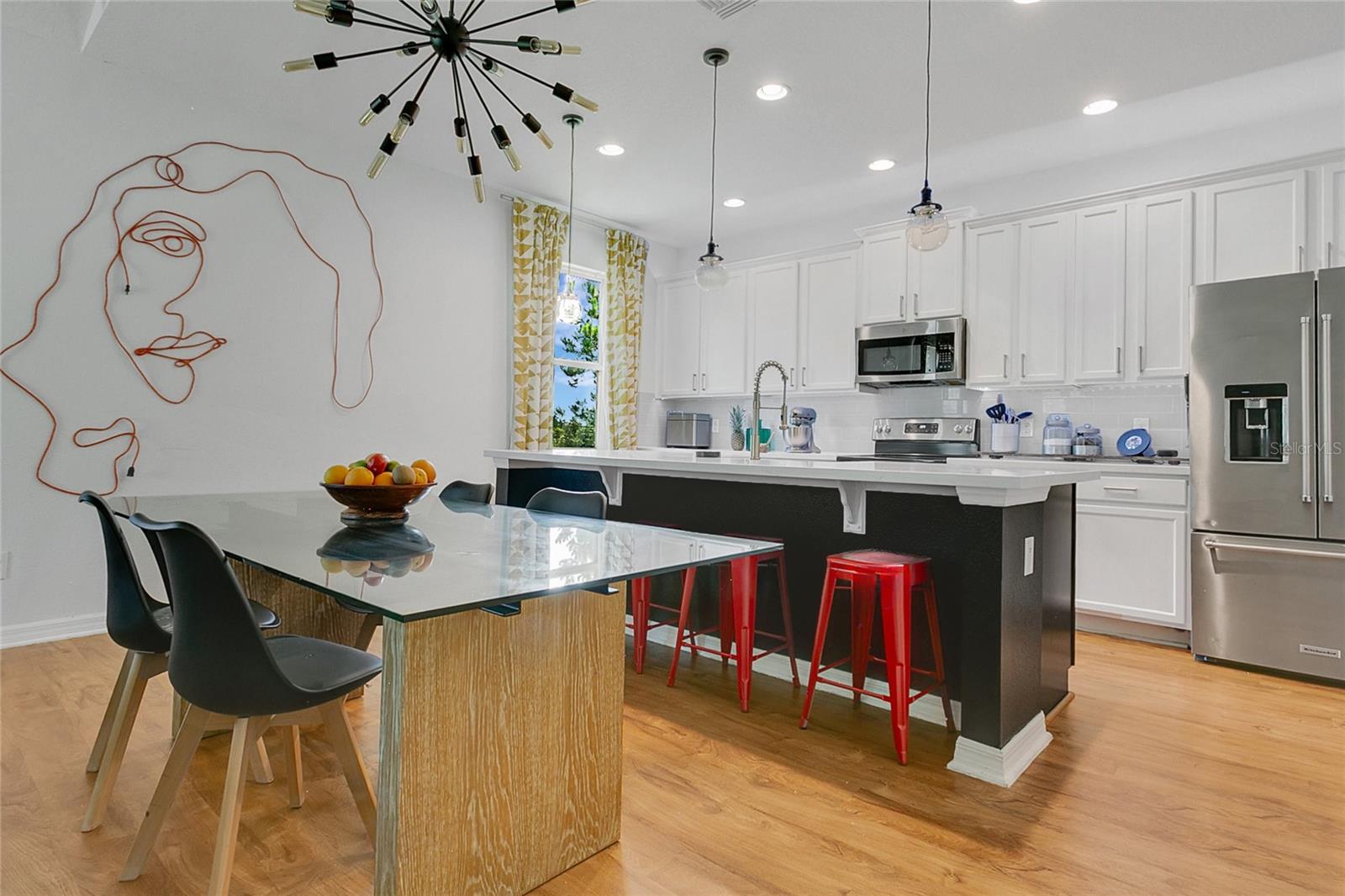 Image 7 of 35 For 356 Irving Bend Drive