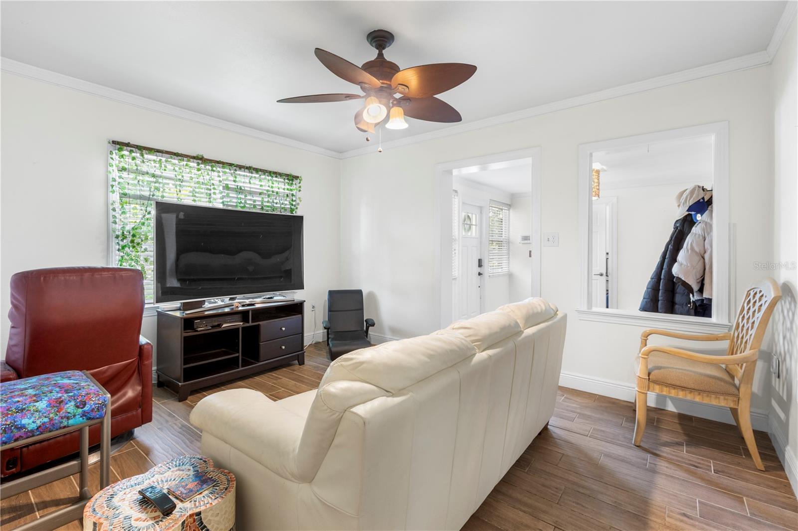 Image 8 of 40 For 4905 Bartlett Drive