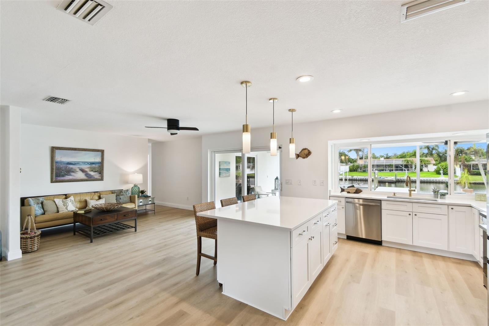 Image 12 of 42 For 2191 Waterside Drive