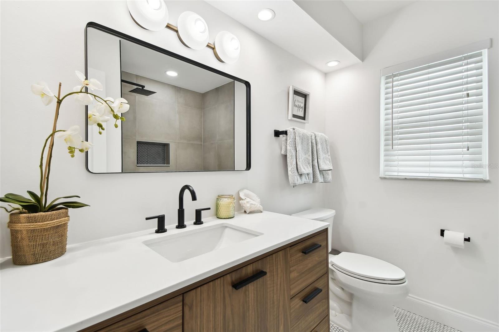 Image 30 of 42 For 2191 Waterside Drive