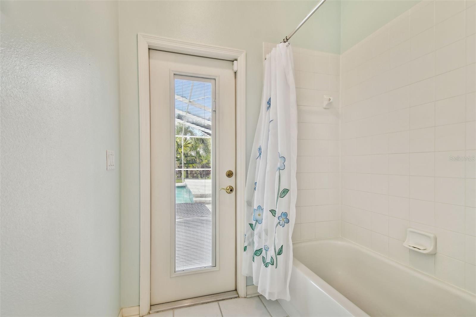 Listing photo id 57 for 15209 Hammock Chase Court