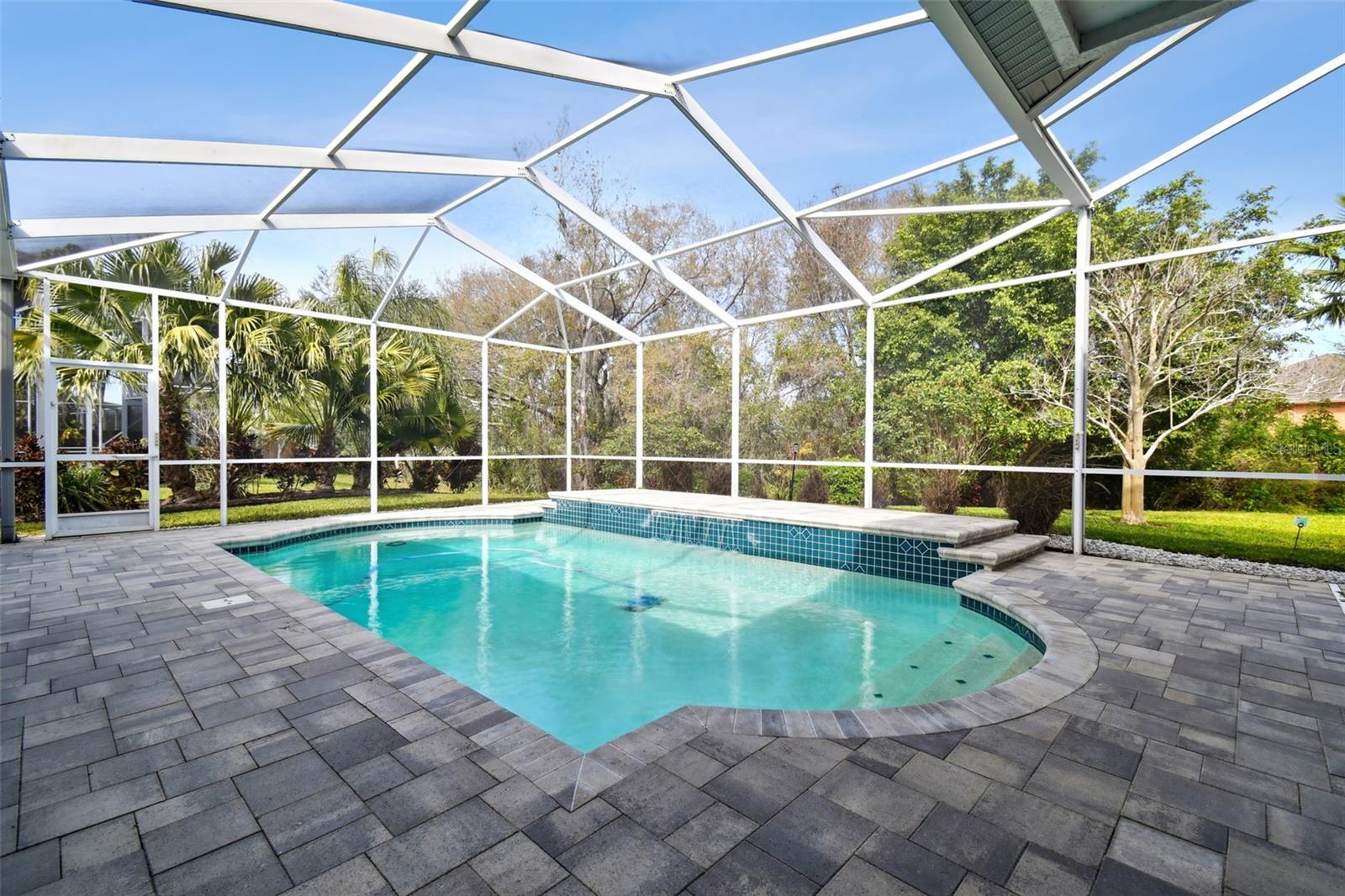 Listing photo id 62 for 15209 Hammock Chase Court