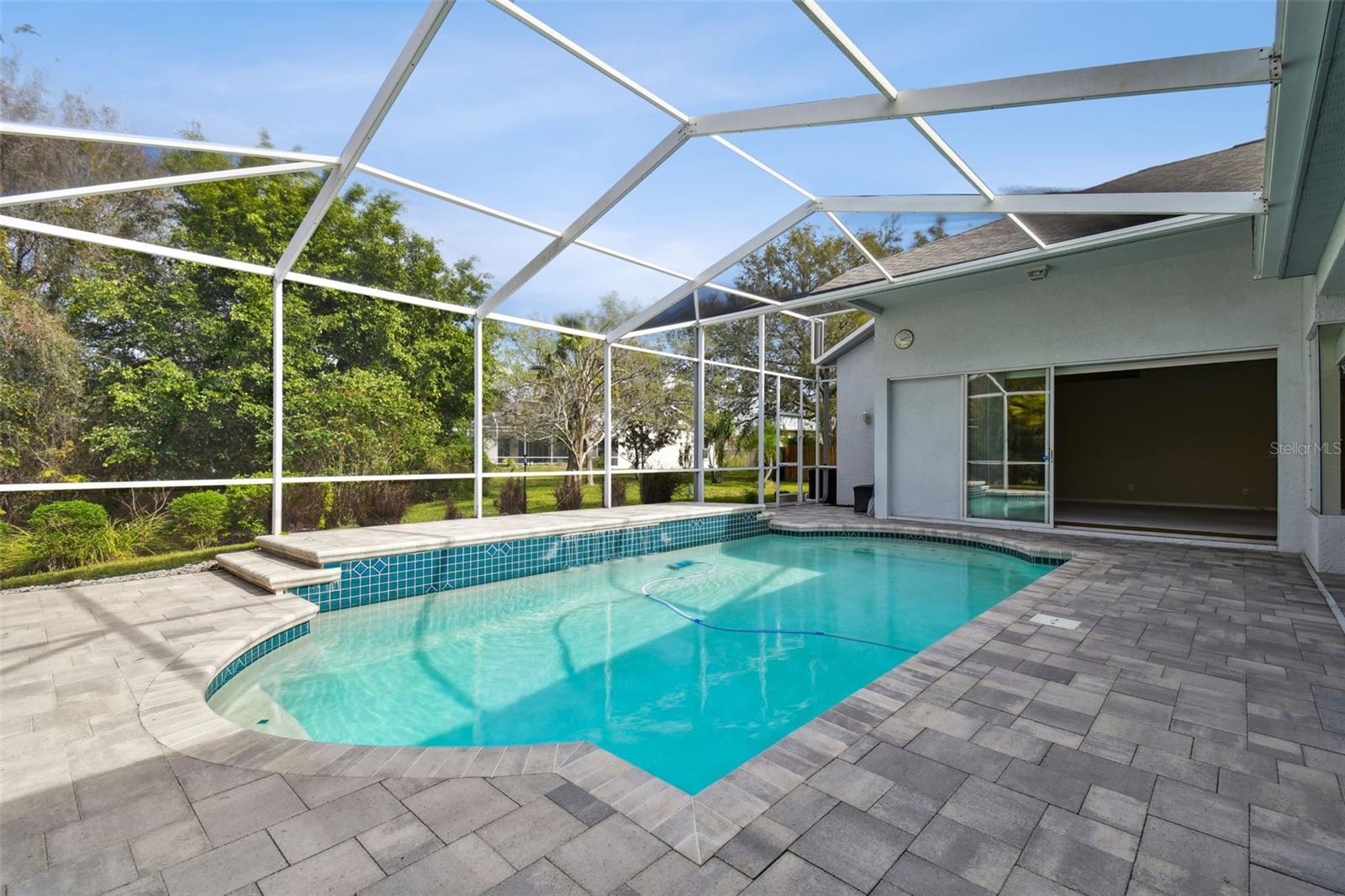 Listing photo id 64 for 15209 Hammock Chase Court