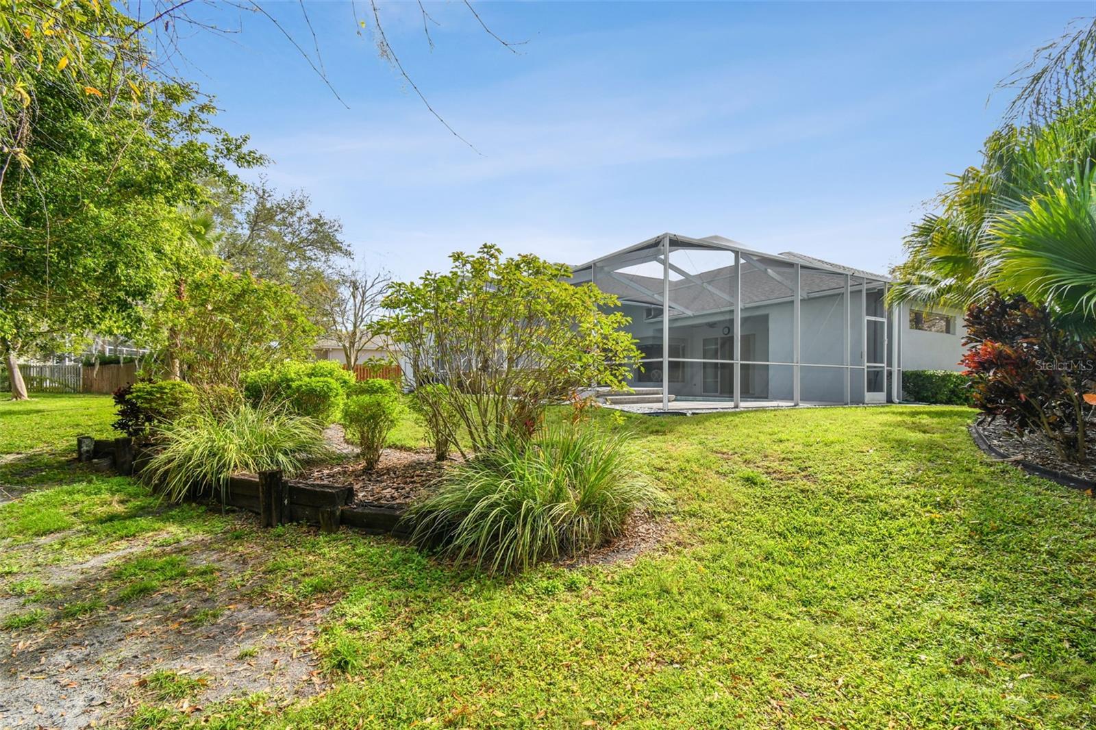 Listing photo id 66 for 15209 Hammock Chase Court