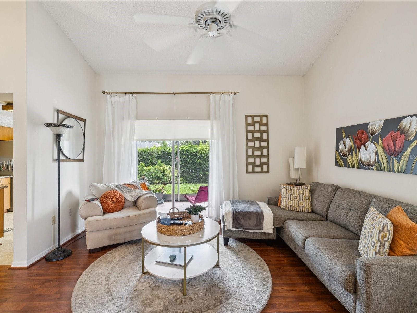 Listing photo id 1 for 4220 Revere Circle