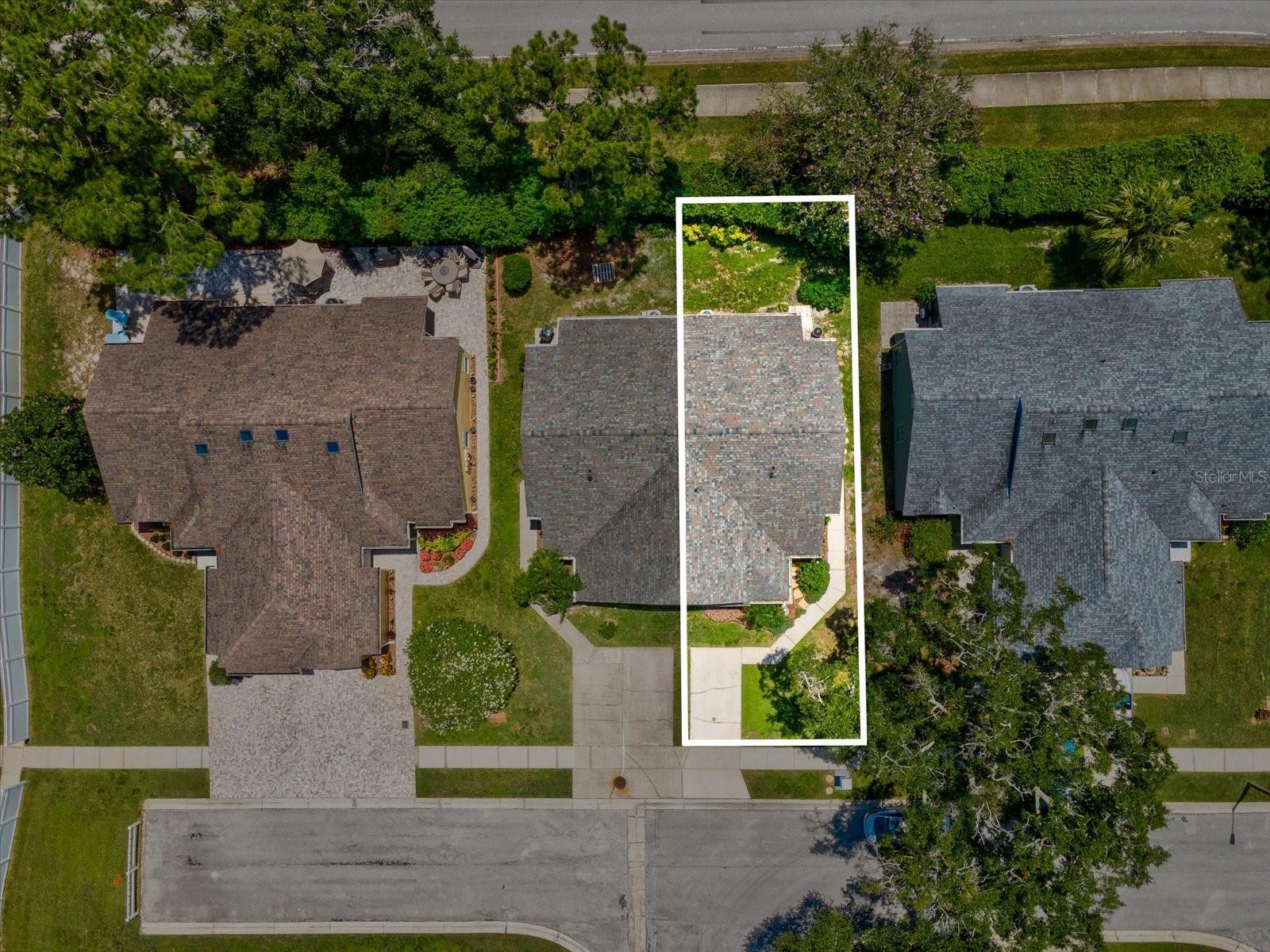 Listing photo id 31 for 4220 Revere Circle