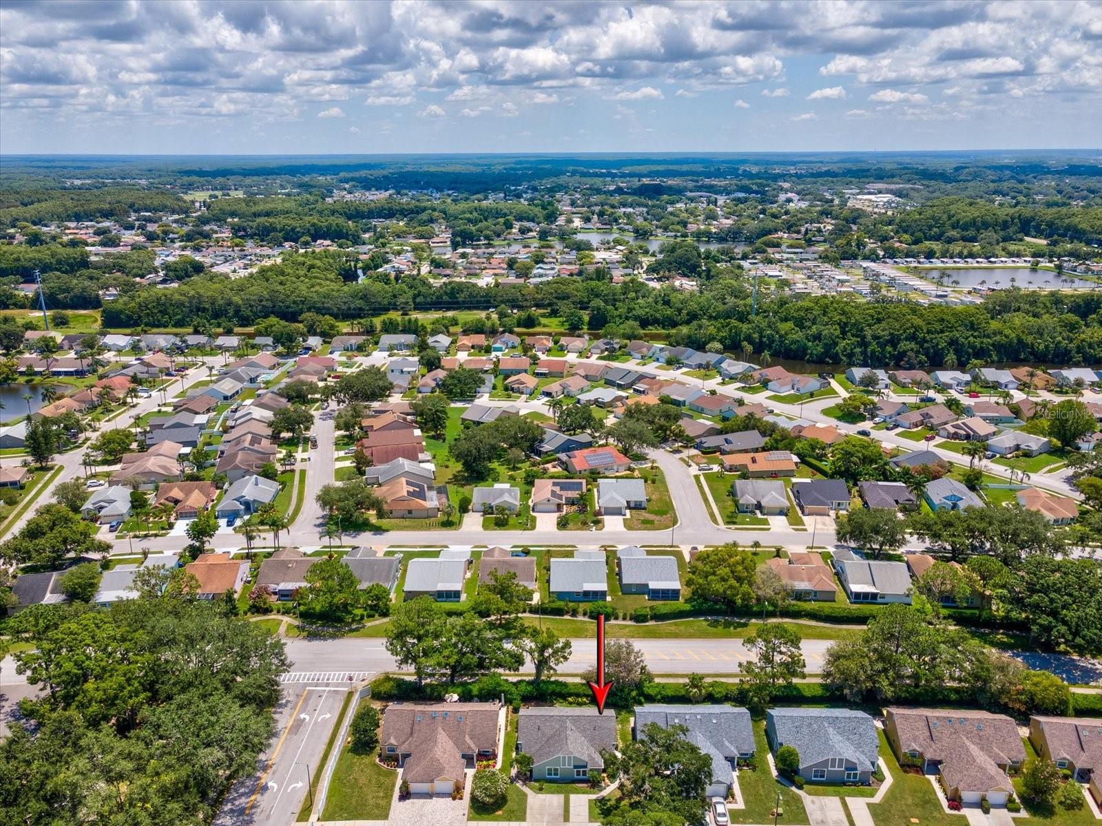 Listing photo id 33 for 4220 Revere Circle