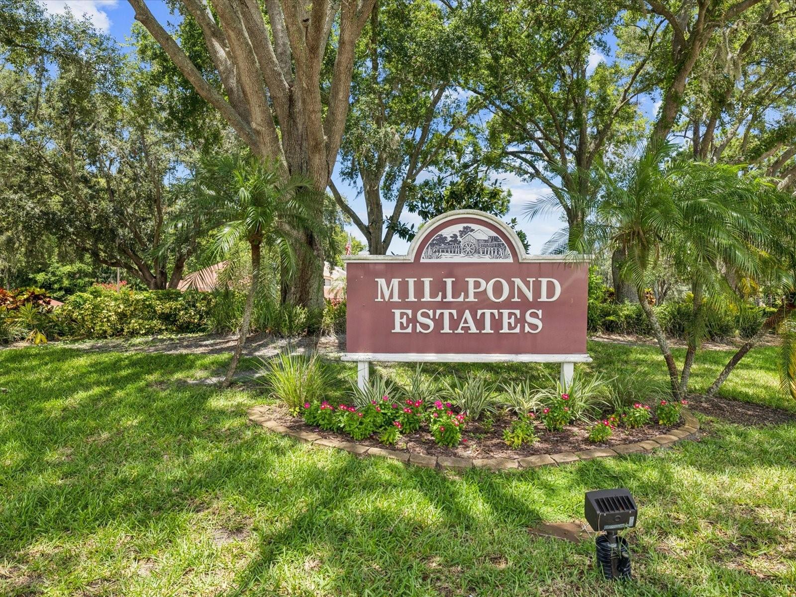 Listing photo id 40 for 4220 Revere Circle