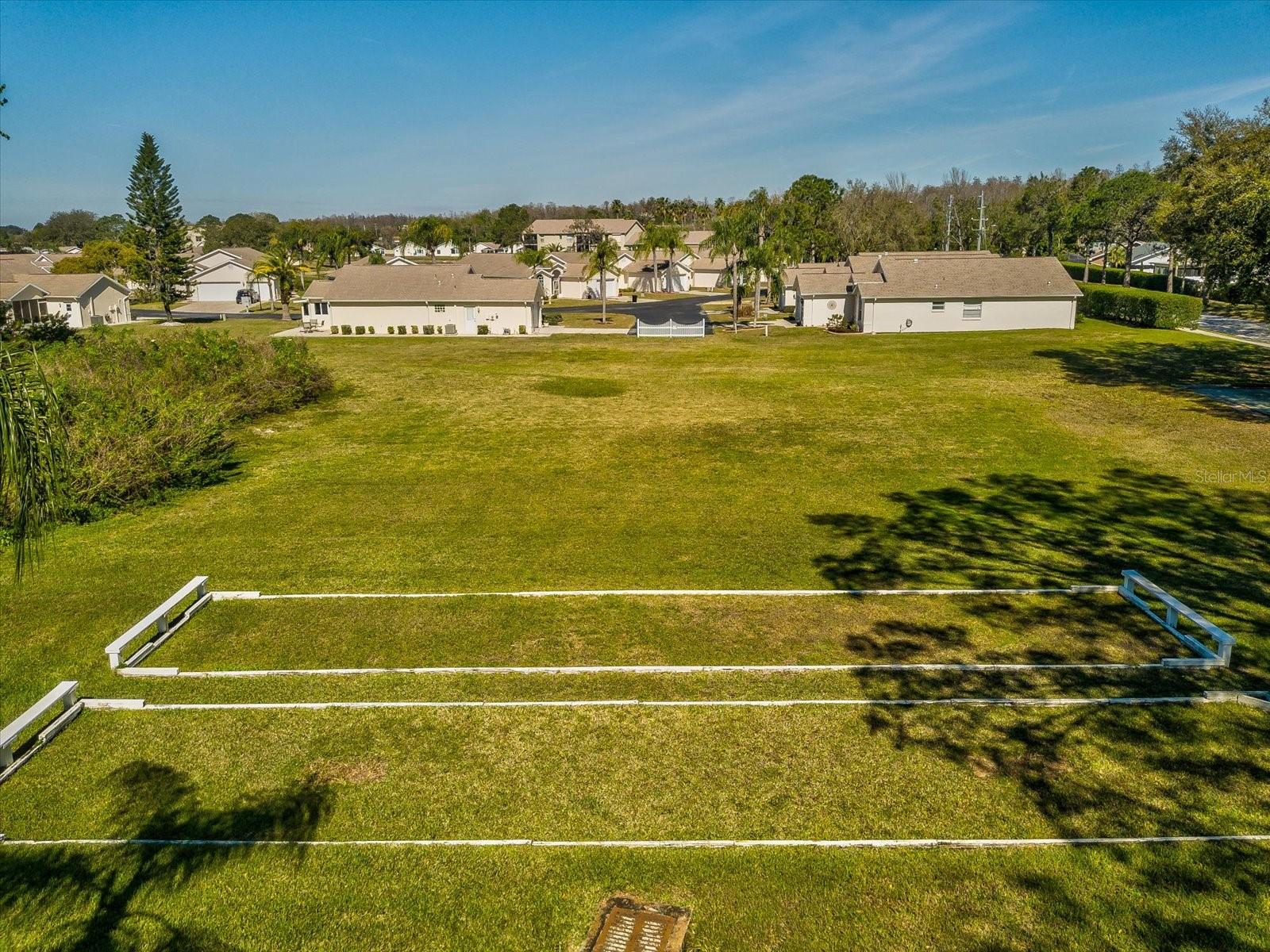 Listing photo id 45 for 4220 Revere Circle