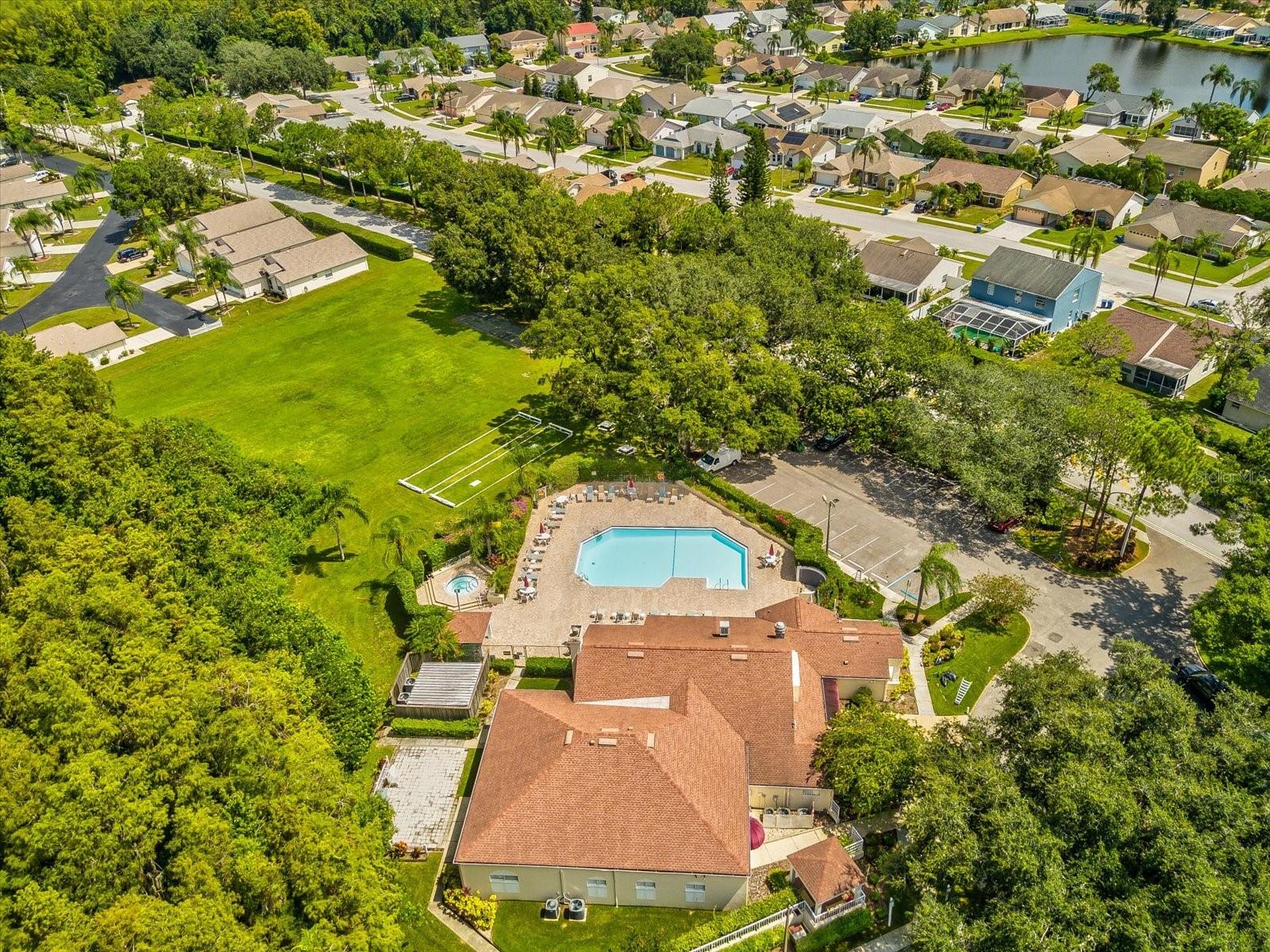 Listing photo id 49 for 4220 Revere Circle