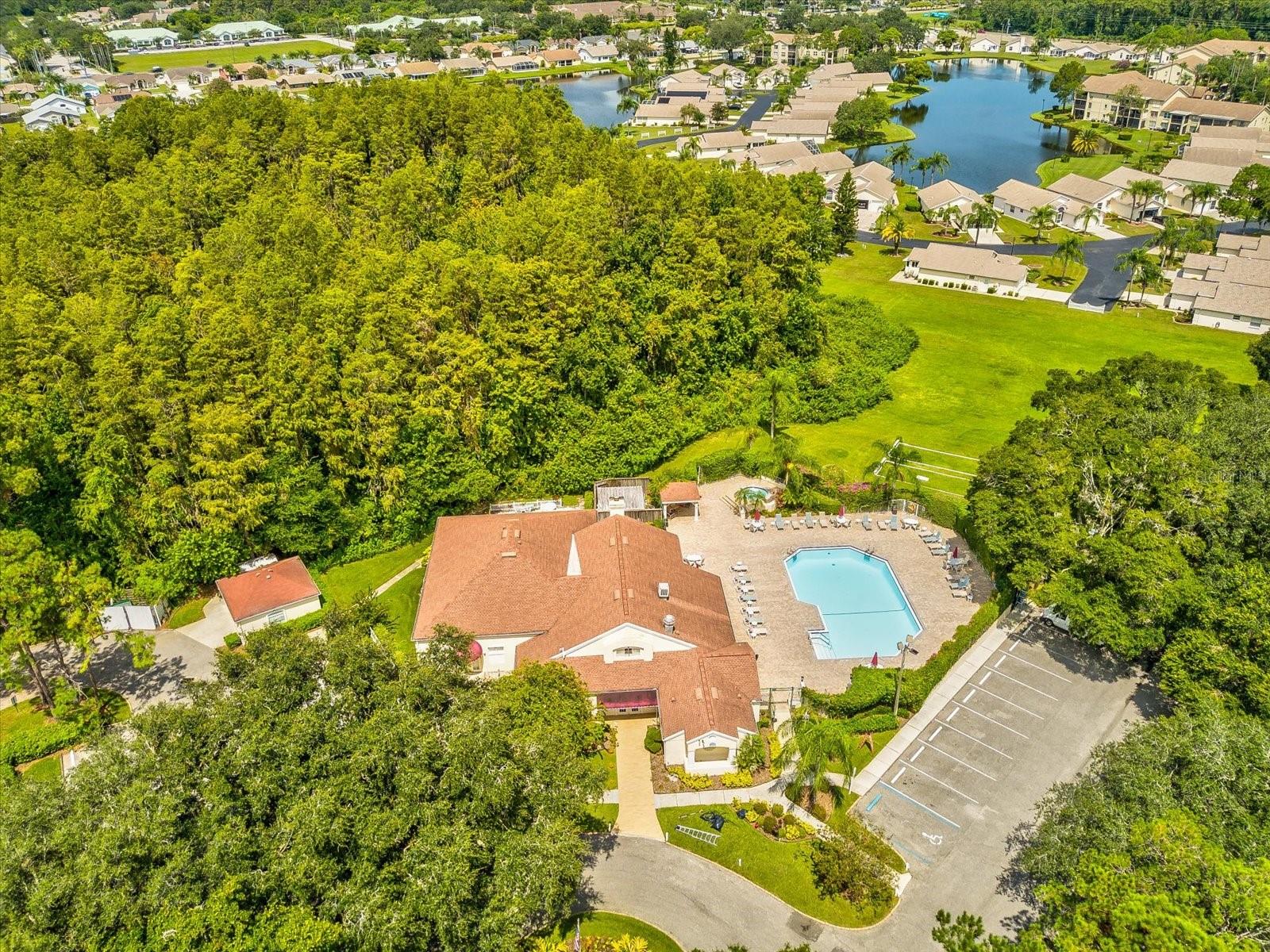 Listing photo id 50 for 4220 Revere Circle