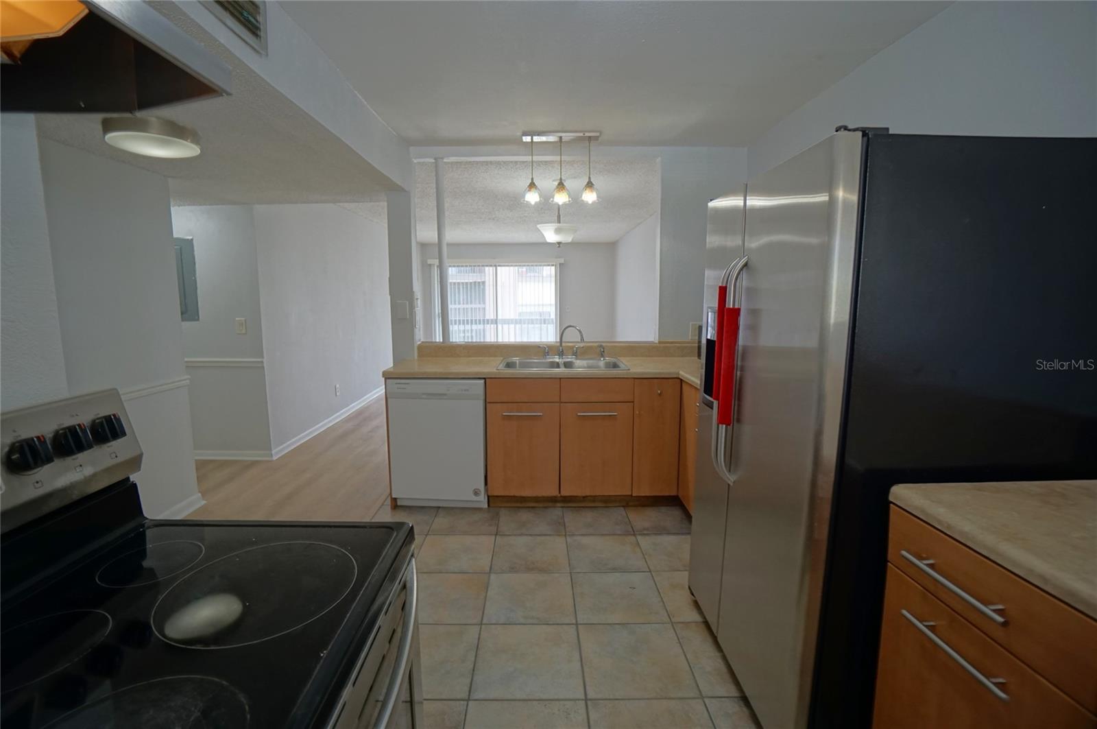 Image 14 of 21 For 6338 Newtown Circle B2
