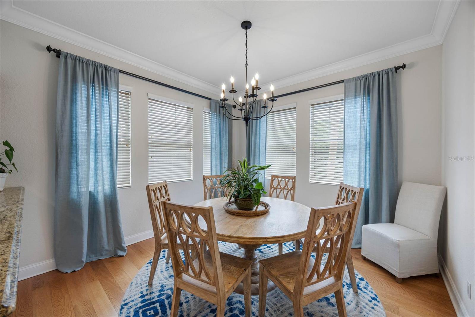 Image 18 of 69 For 6030 Printery Street 108