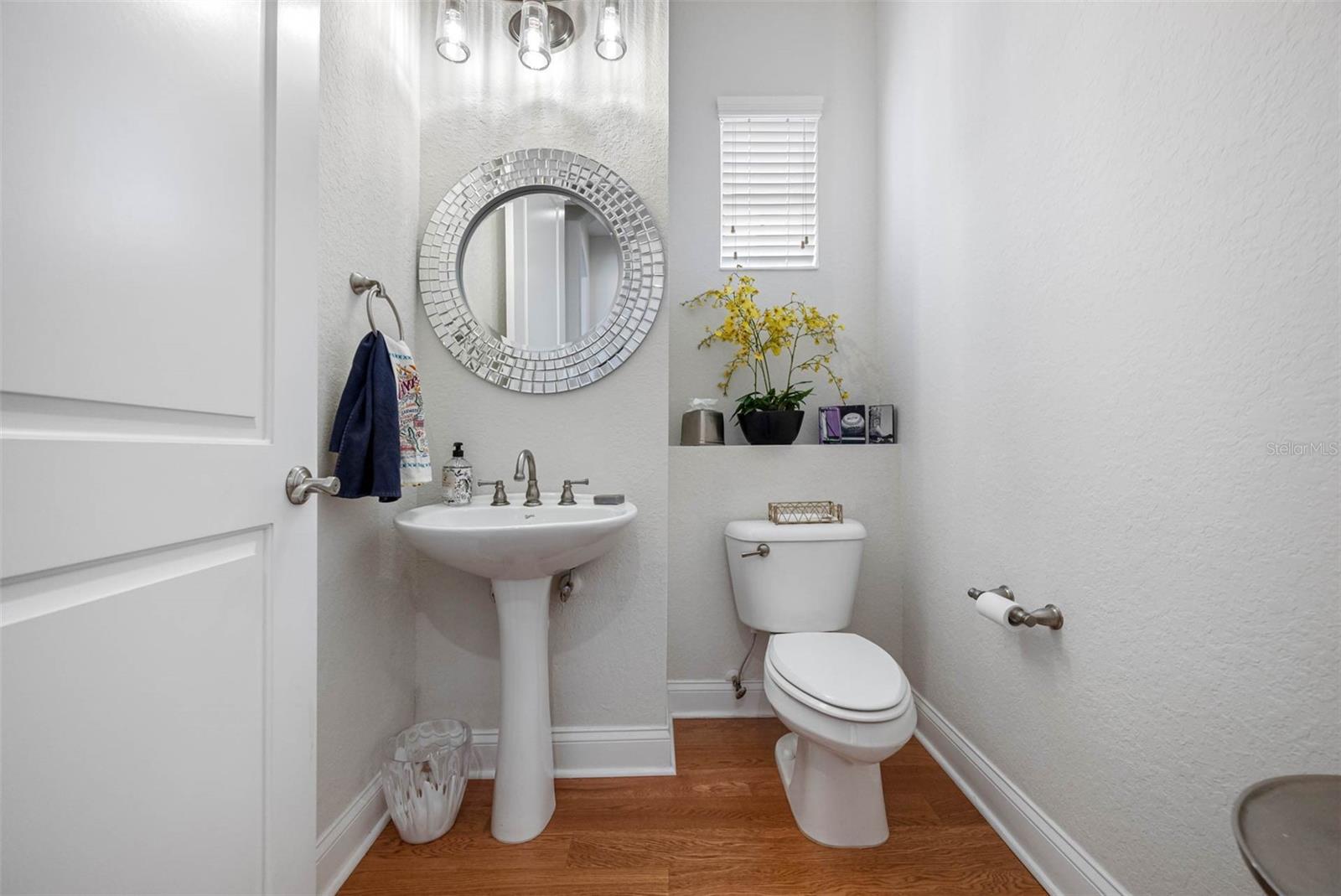 Image 24 of 69 For 6030 Printery Street 108